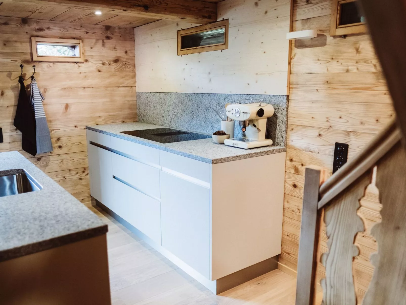 SPYCHER WEGGIS-Drinnen