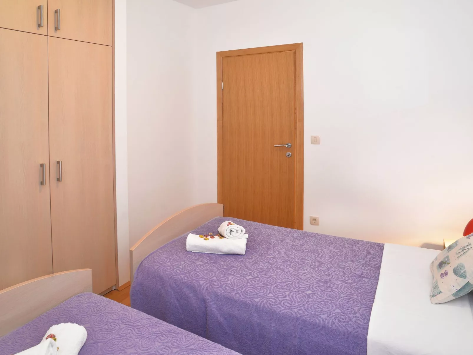 In Kastel Sucurac mit Parkplatz-Inside