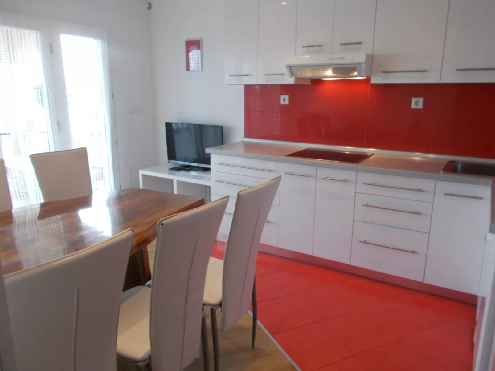 Appartement Maksan im 2. Stock mit einer Terrasse-Dedans