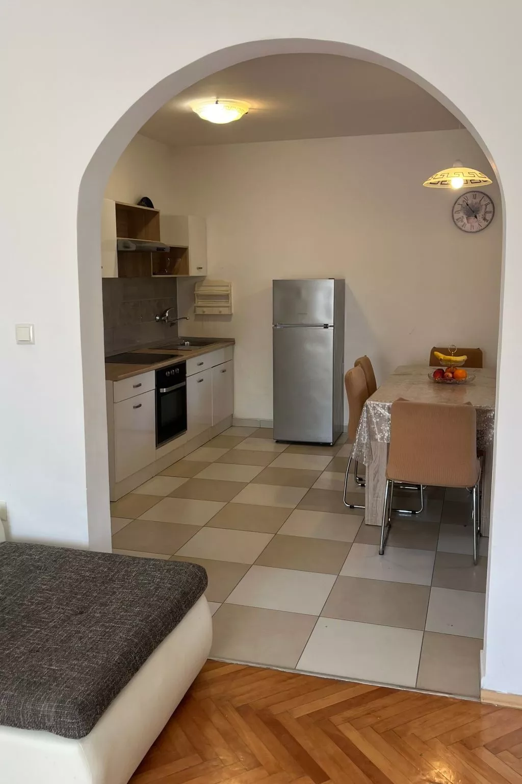 Für sechs Personen-Drinnen