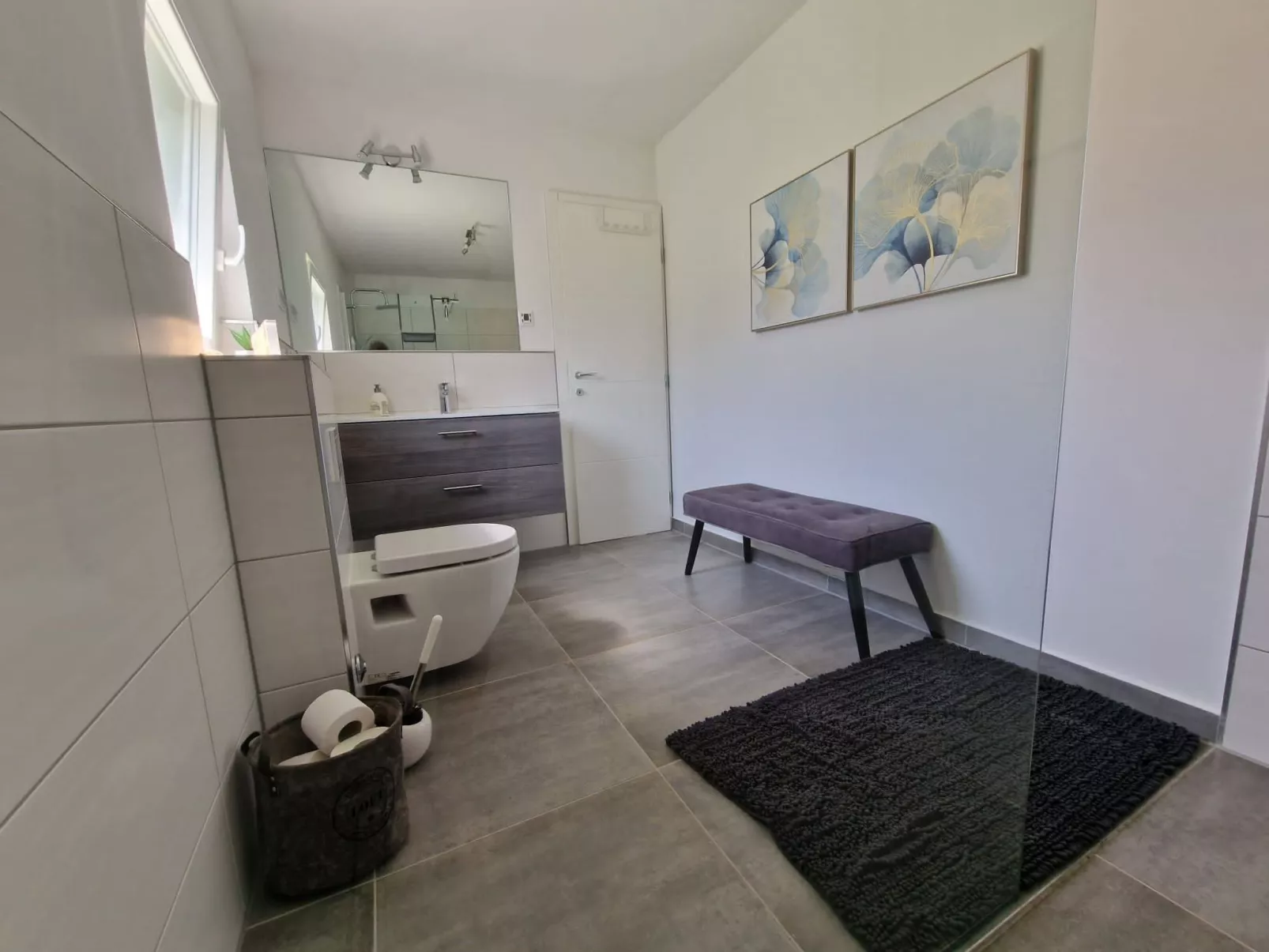 Großes Ferienhaus zur alleinigen Nutzung mit Pool-Dedans