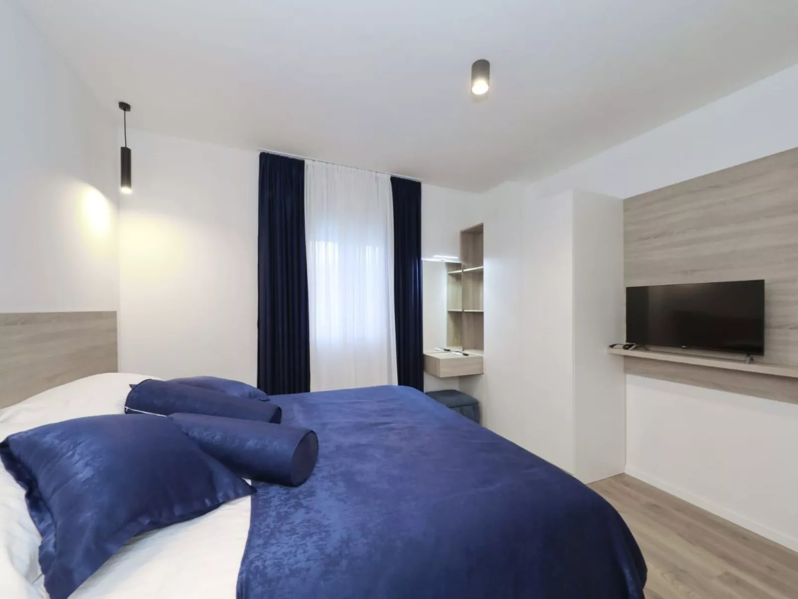 In der Natur-Drinnen