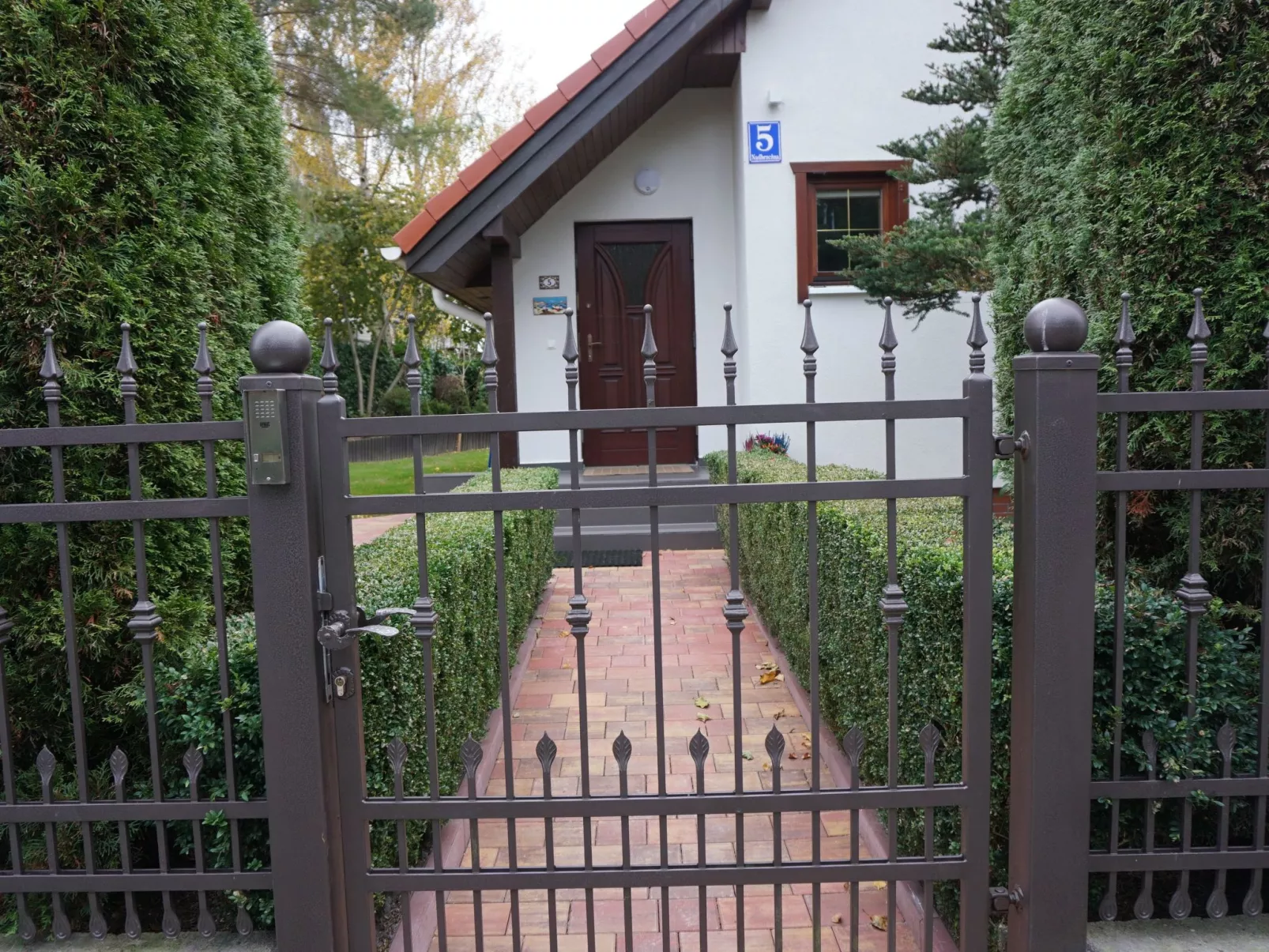 Für max. 6 Personen einschließlich 2 Kinder-Outside