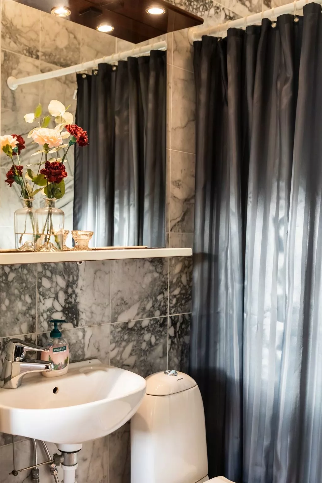 Rosenapartment-Inside