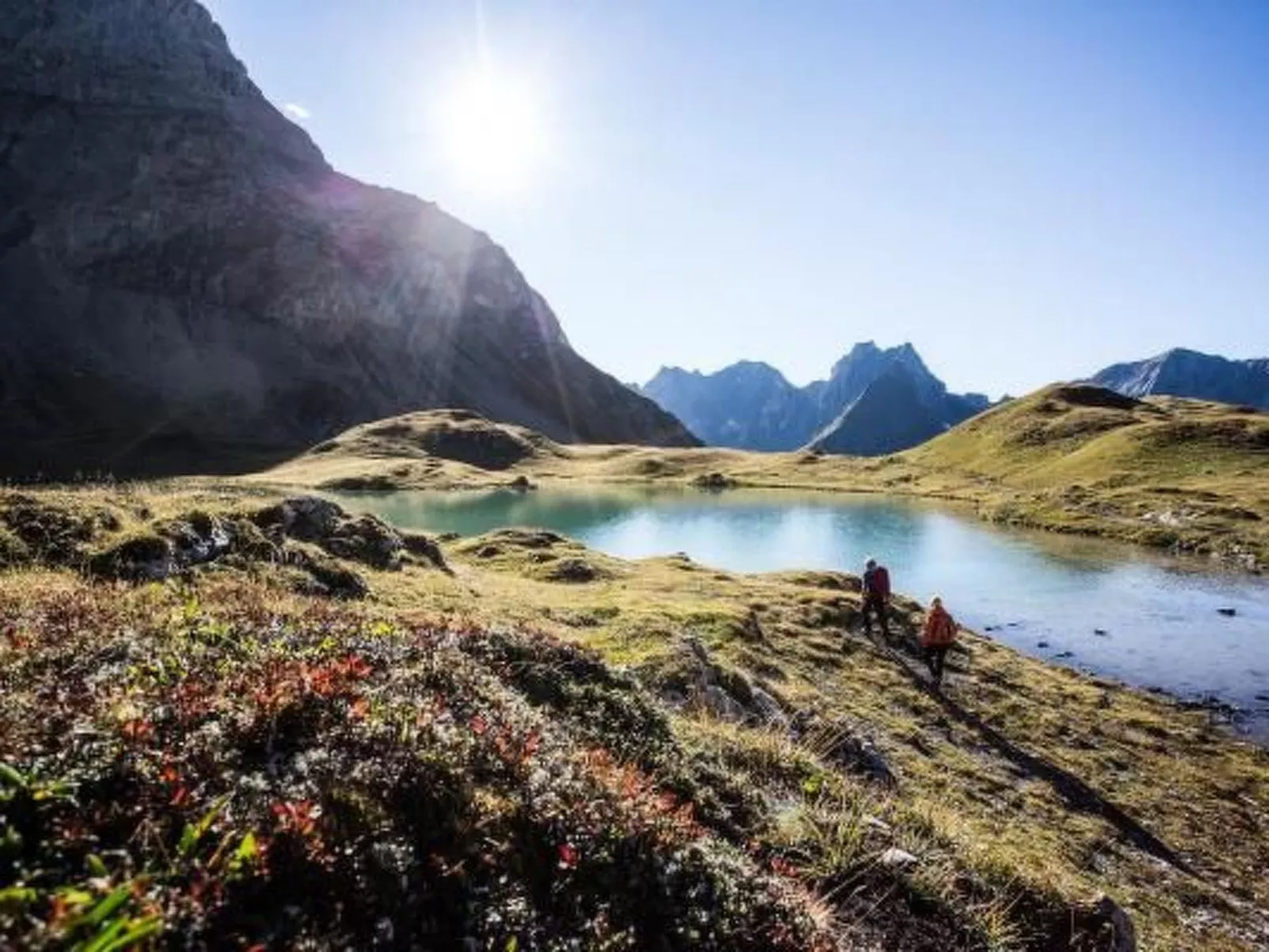 Komfortables Ferienhaus in Landeck mit Pool-Outside