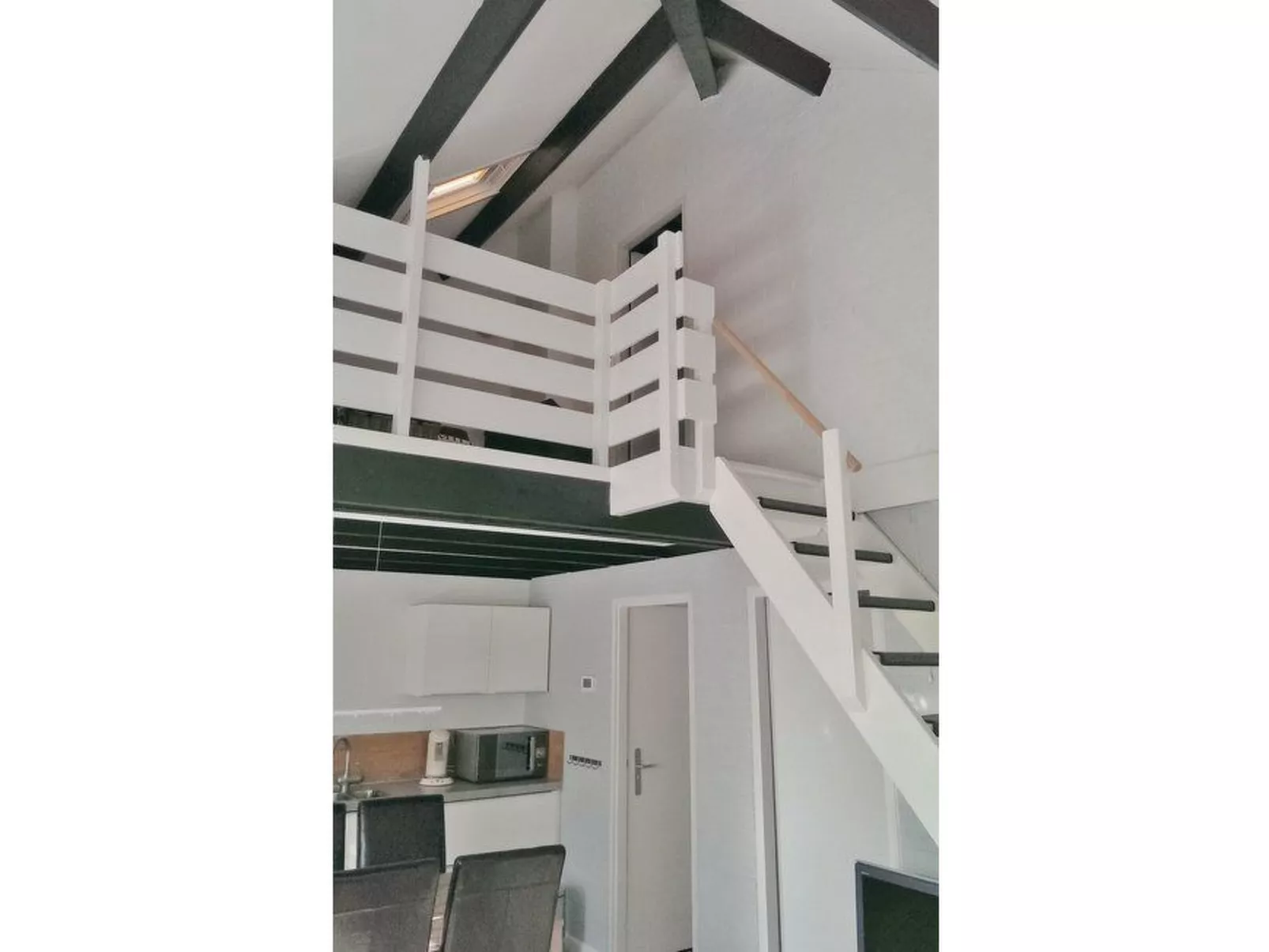 "Buurtweg213" mit Schwimmbad-Drinnen