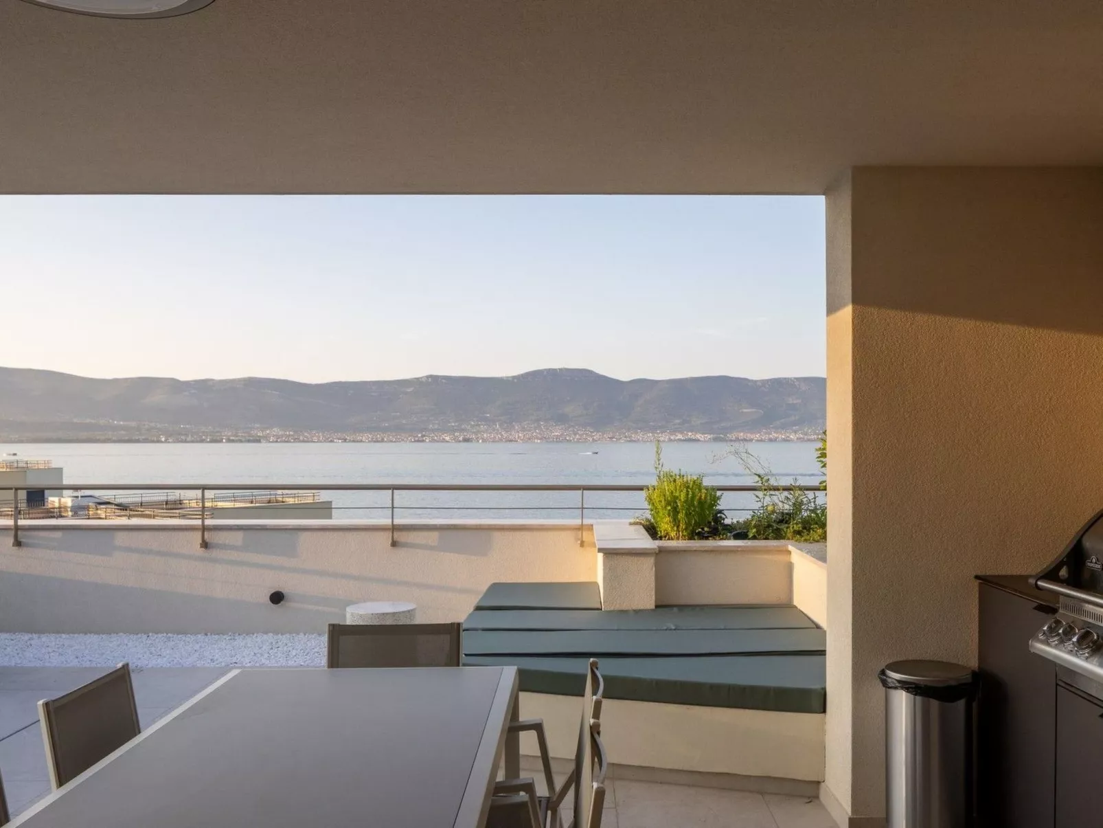 Luxuriöse Villa Aqua-Dehors