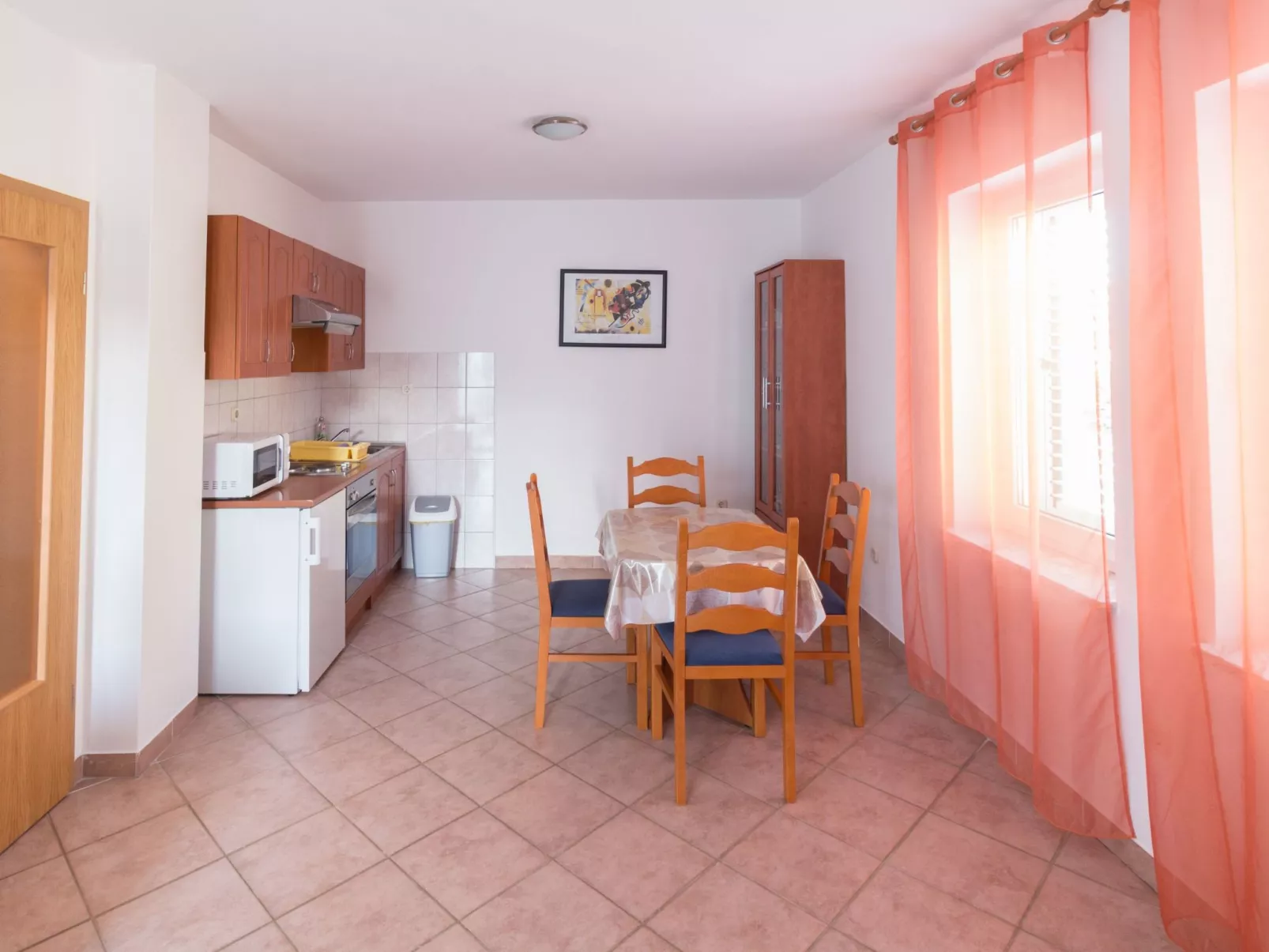 Wohnung "Sunset 02" mit Balkon-Dedans