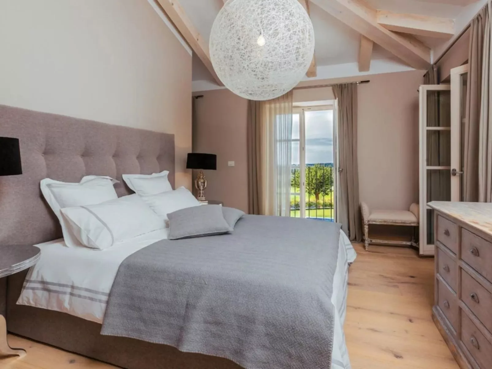 Villa Arabela mit 4 Schlafzimmern, in der Nähe von Porec-Inside