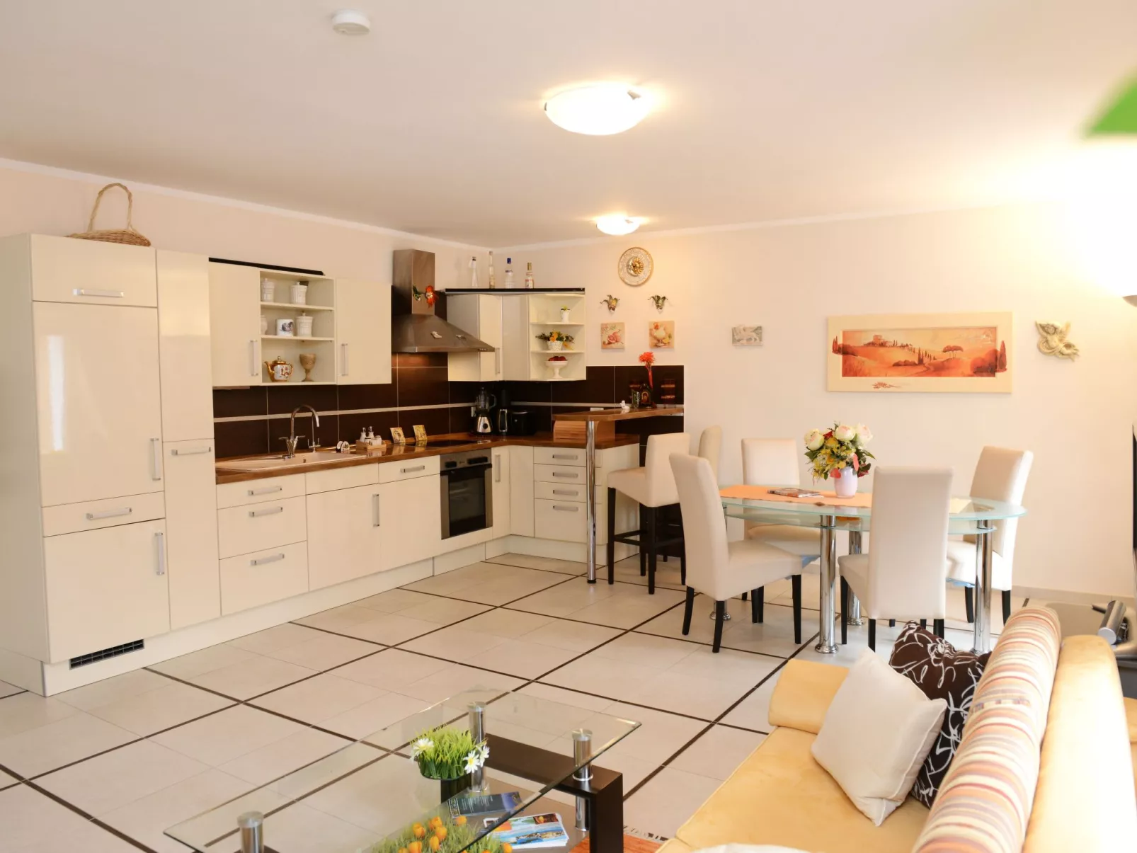 Villa "Bella"-Drinnen