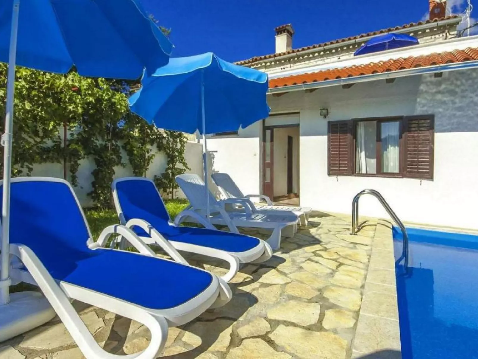 Casa Ana Milena-Draußen