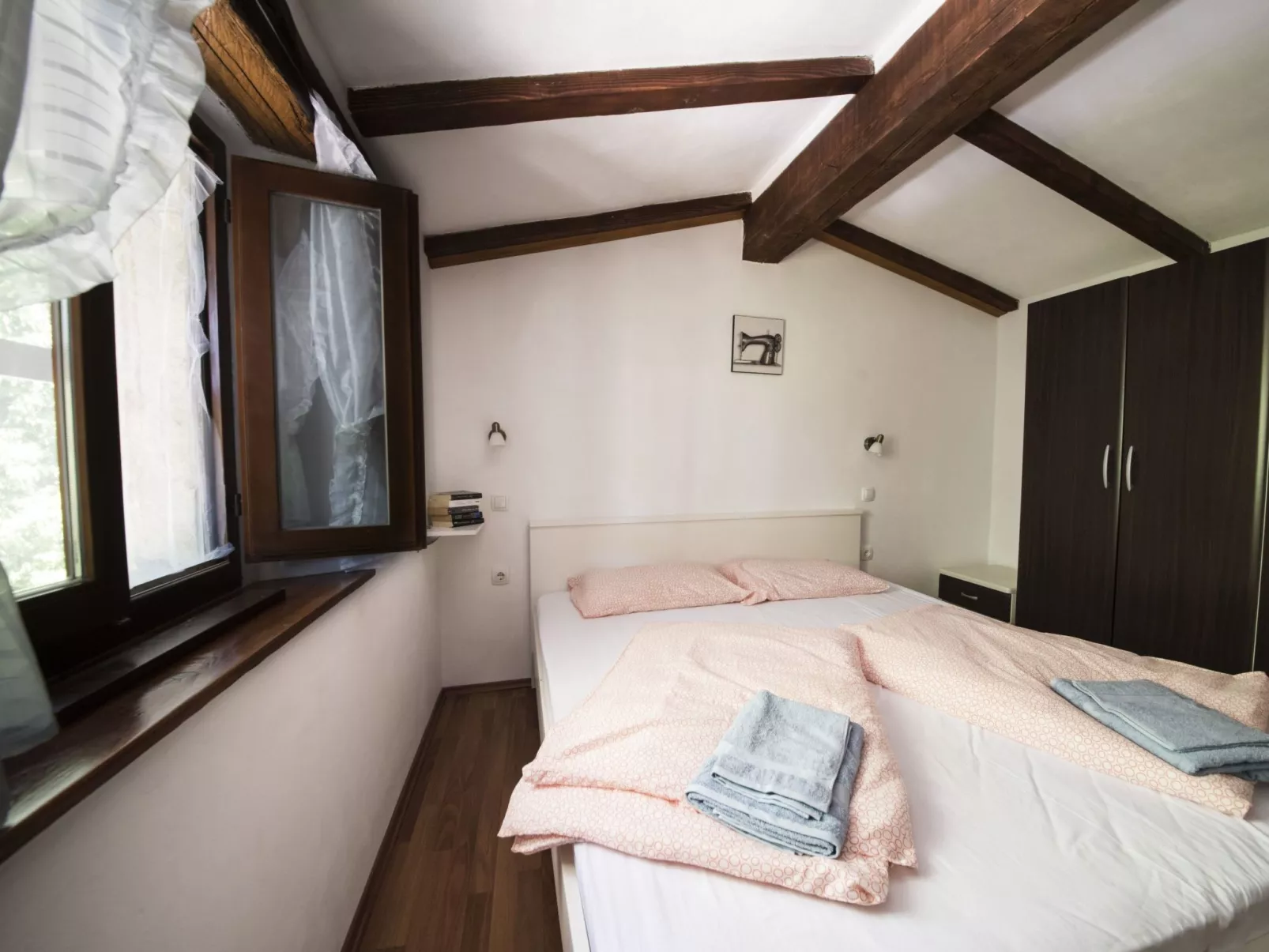 Mit eigenem Pool-Dedans