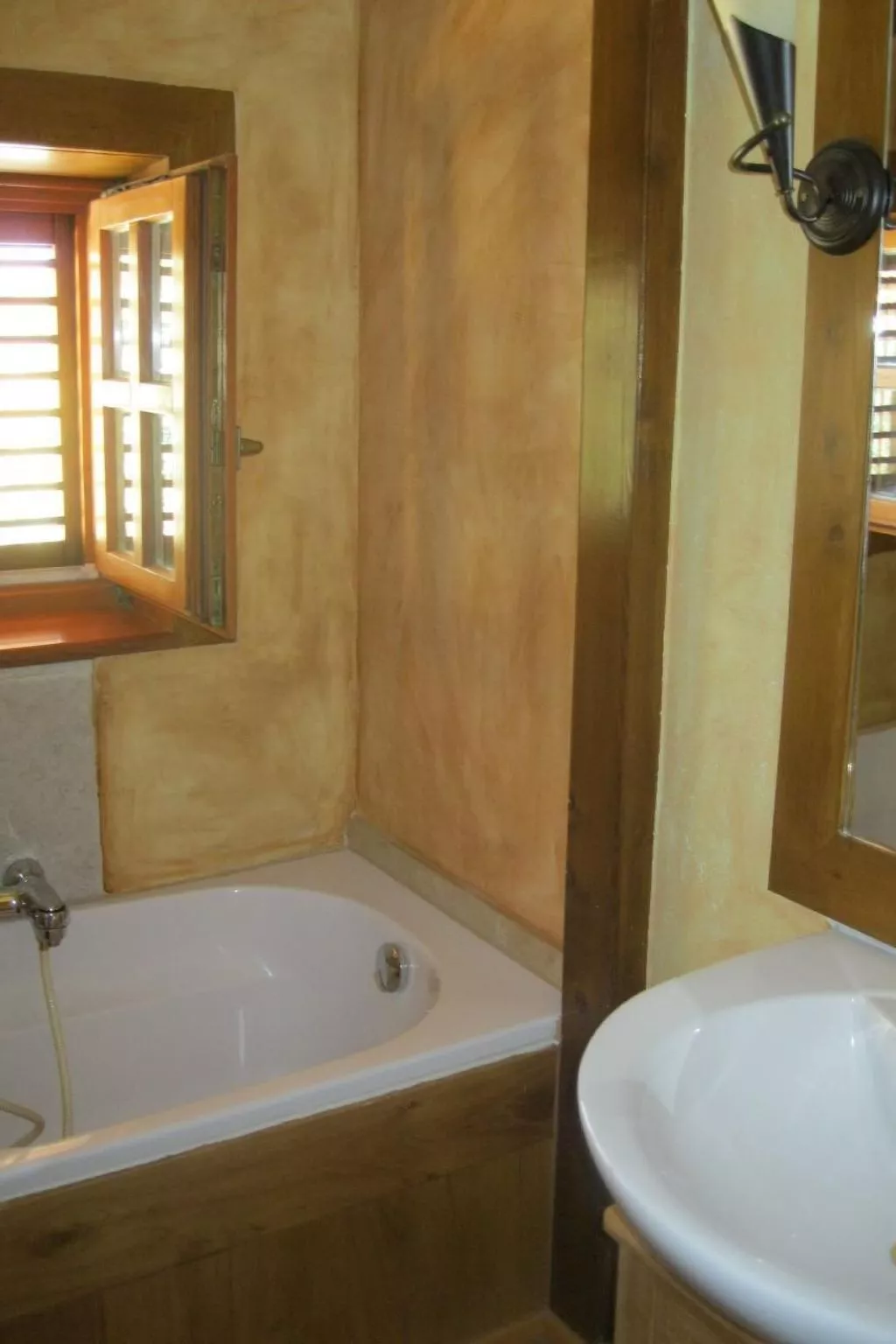 Insel Krk - Restauriertes  Steinhaus-Drinnen