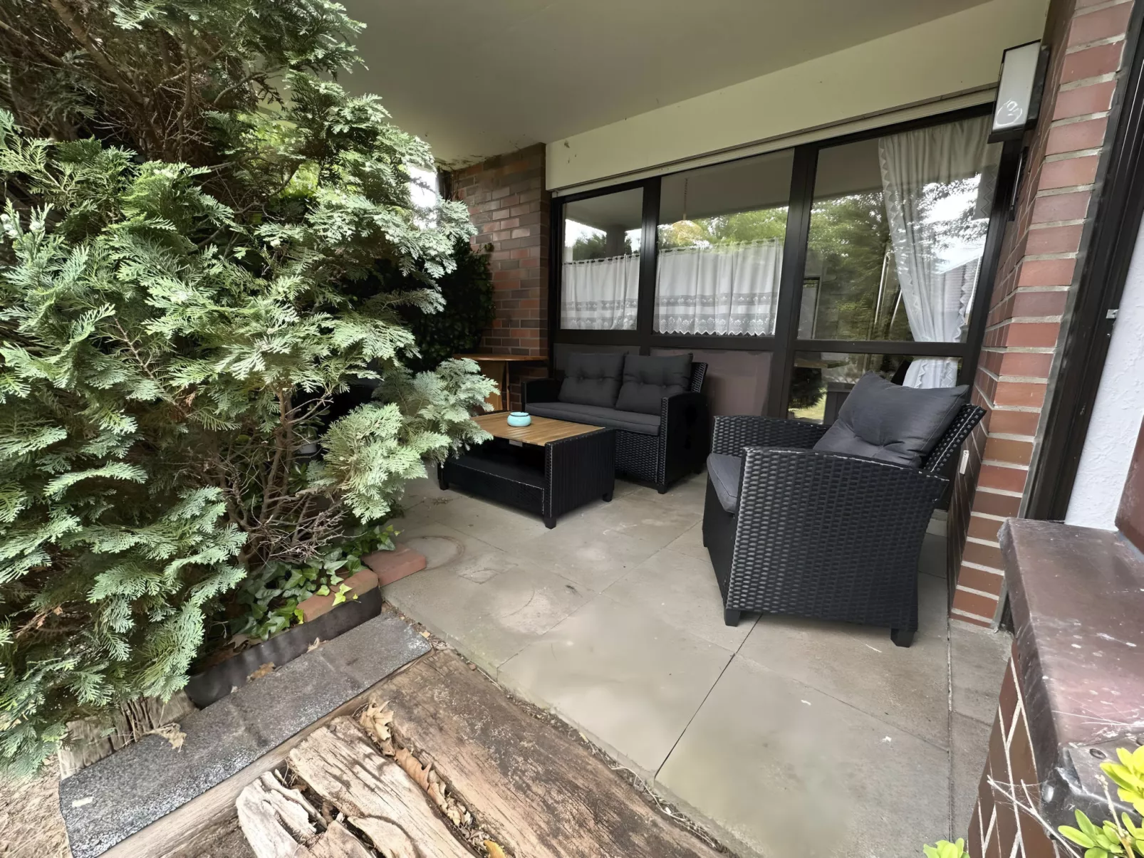 Ap. Ruhe[pause] III-Drinnen