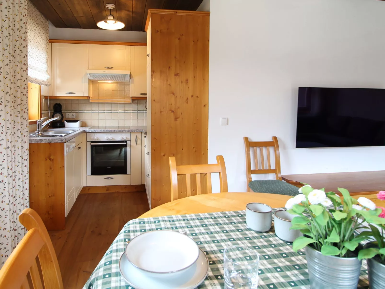 Wasserfal top 1-Inside