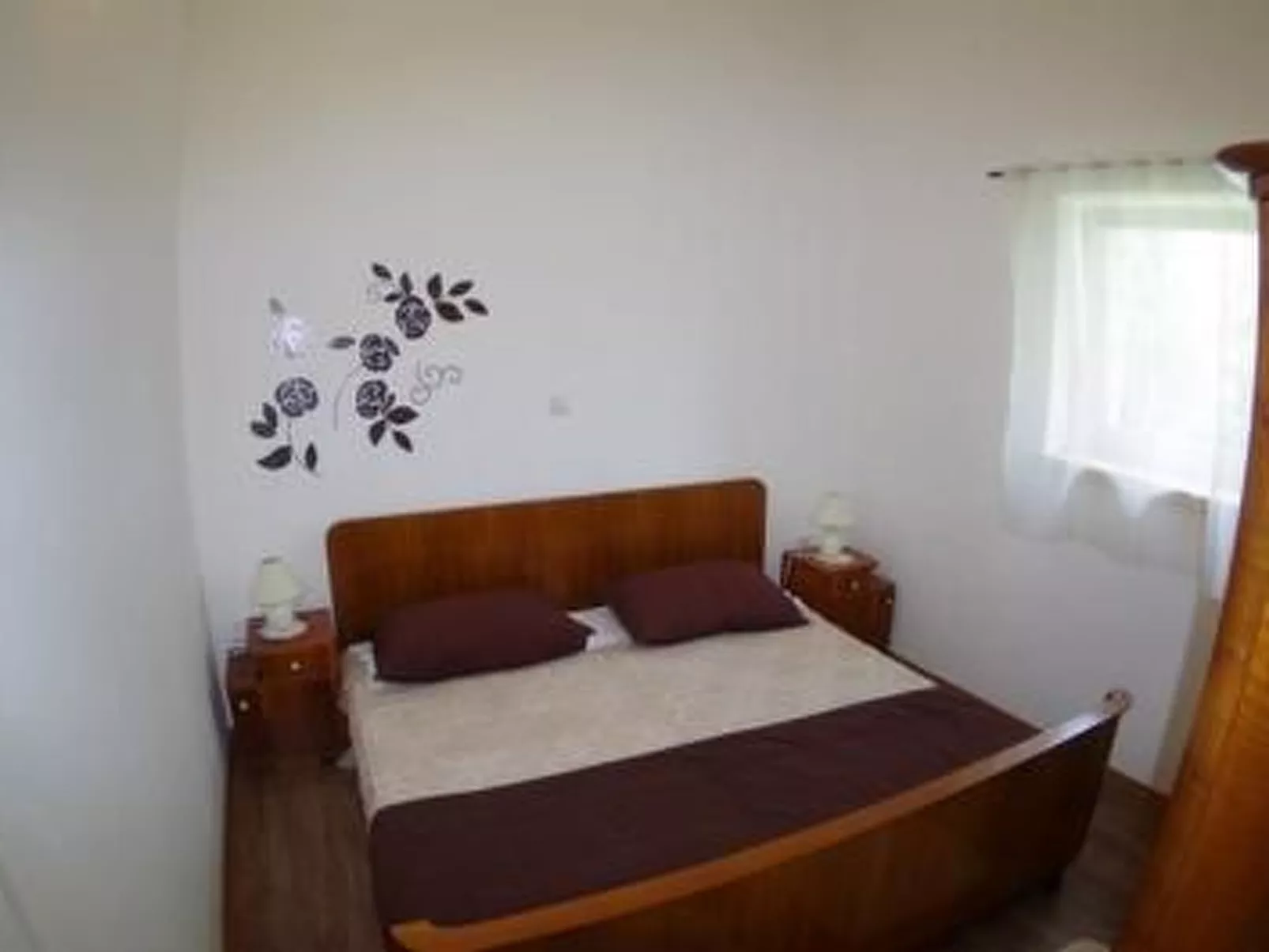 In malerischem istrischem Dorf-Drinnen