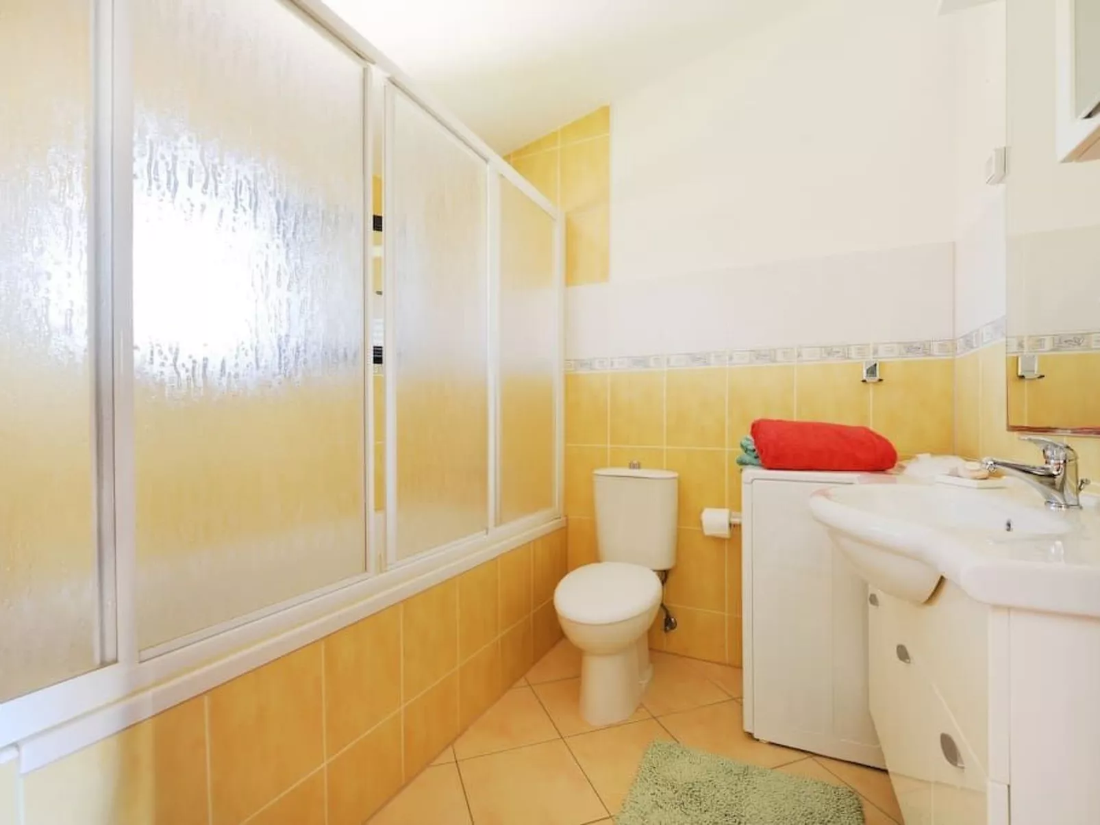 Wohnung "Astoria" mit Blick auf das Wasser-Drinnen