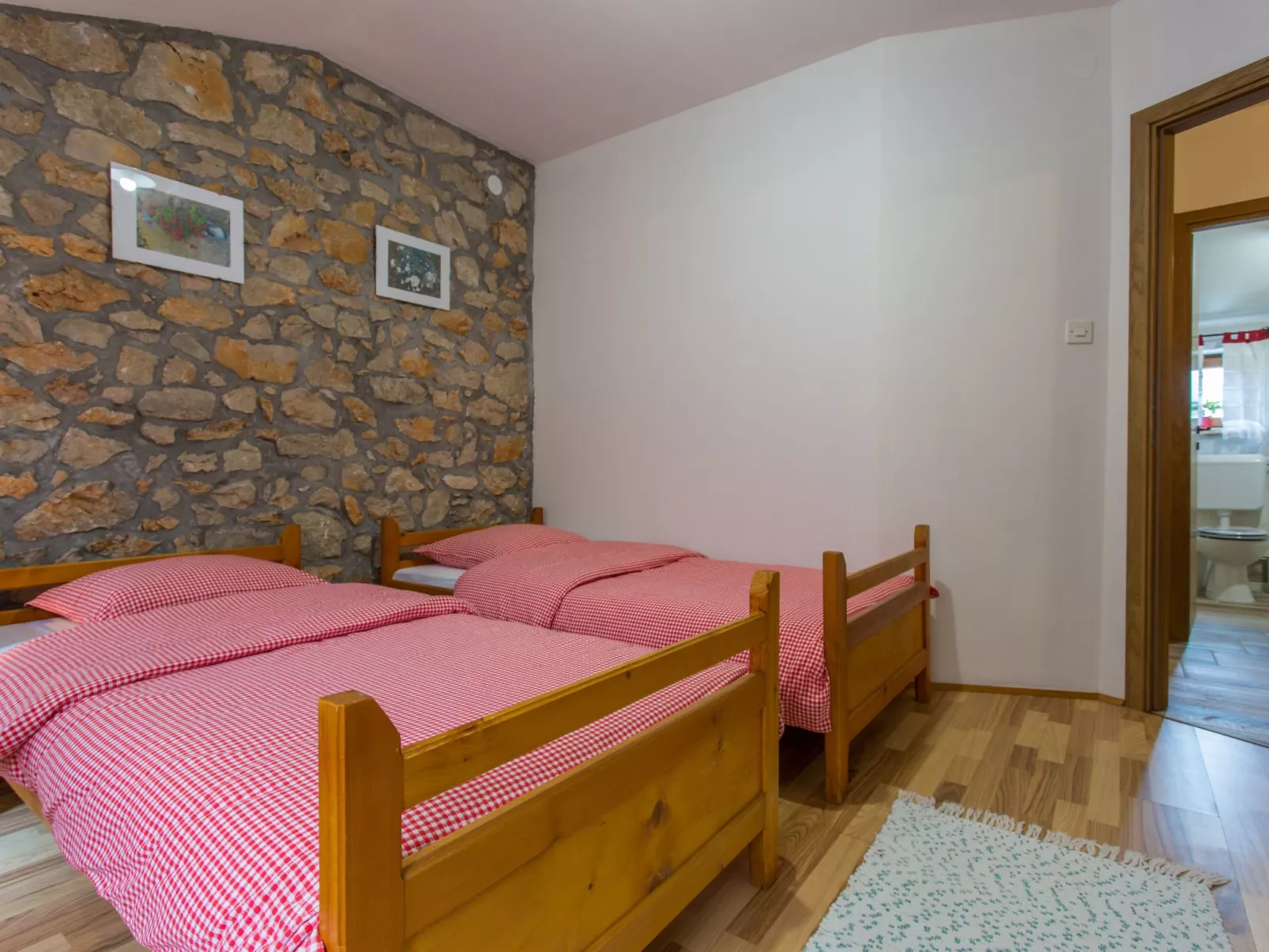 Gemütliches Steinhaus Nonna Stara-Dedans