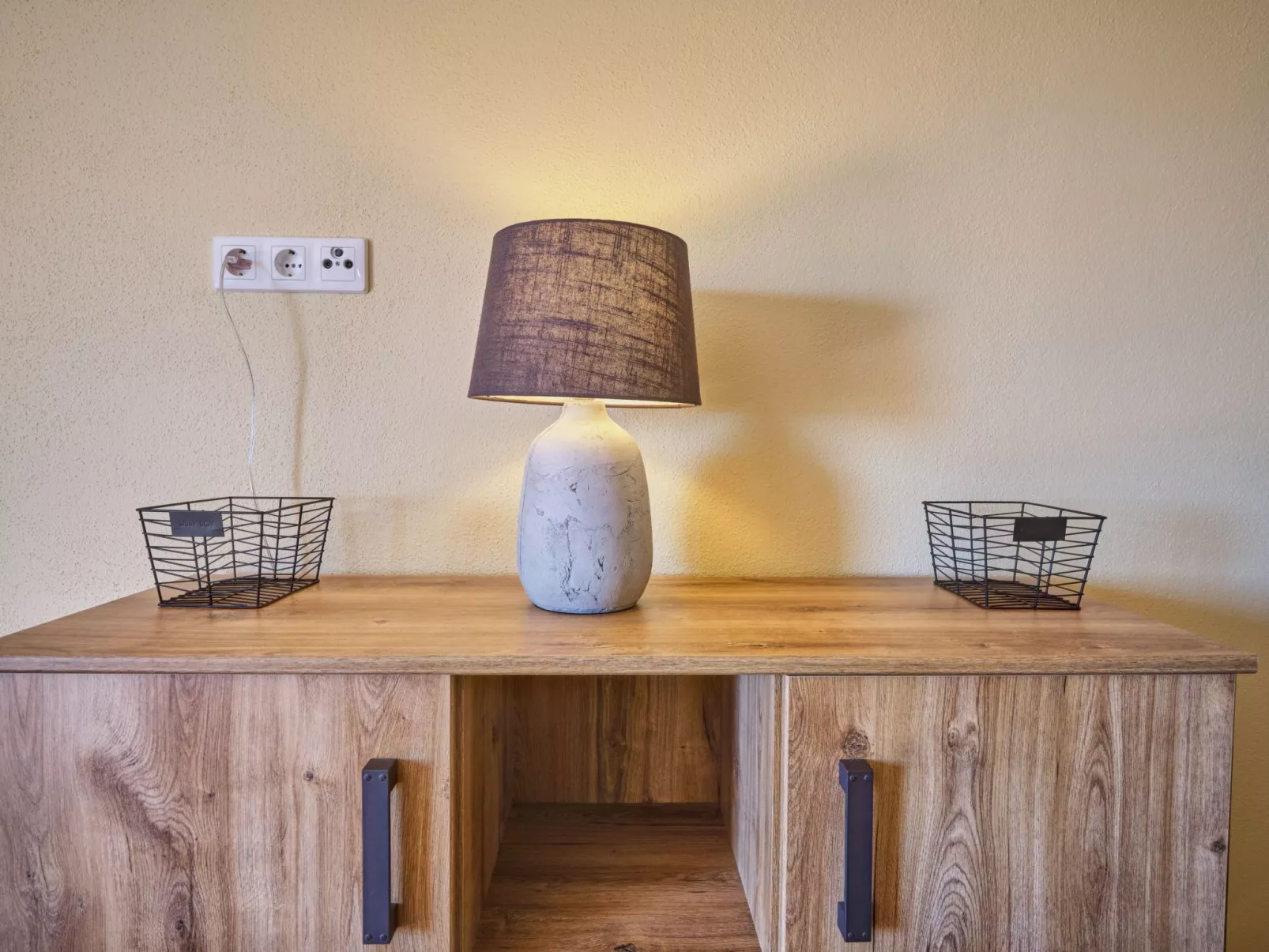 Anovi Holiday Home 1 - Haus mit zwei Schlafzimmern-Dedans