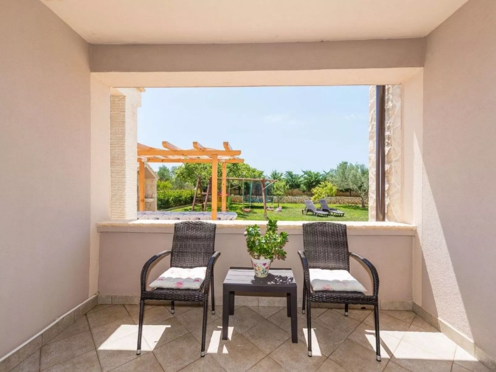 Wohnung Kim Red -von TA Leut Agency-Draußen