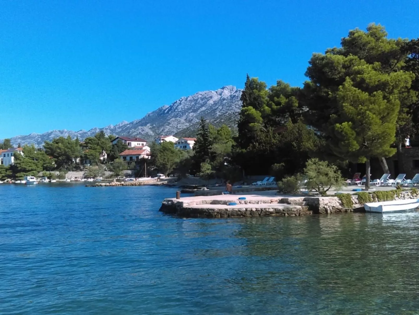 Wohnung in Starigrad mit schönem Meerblick-Dehors