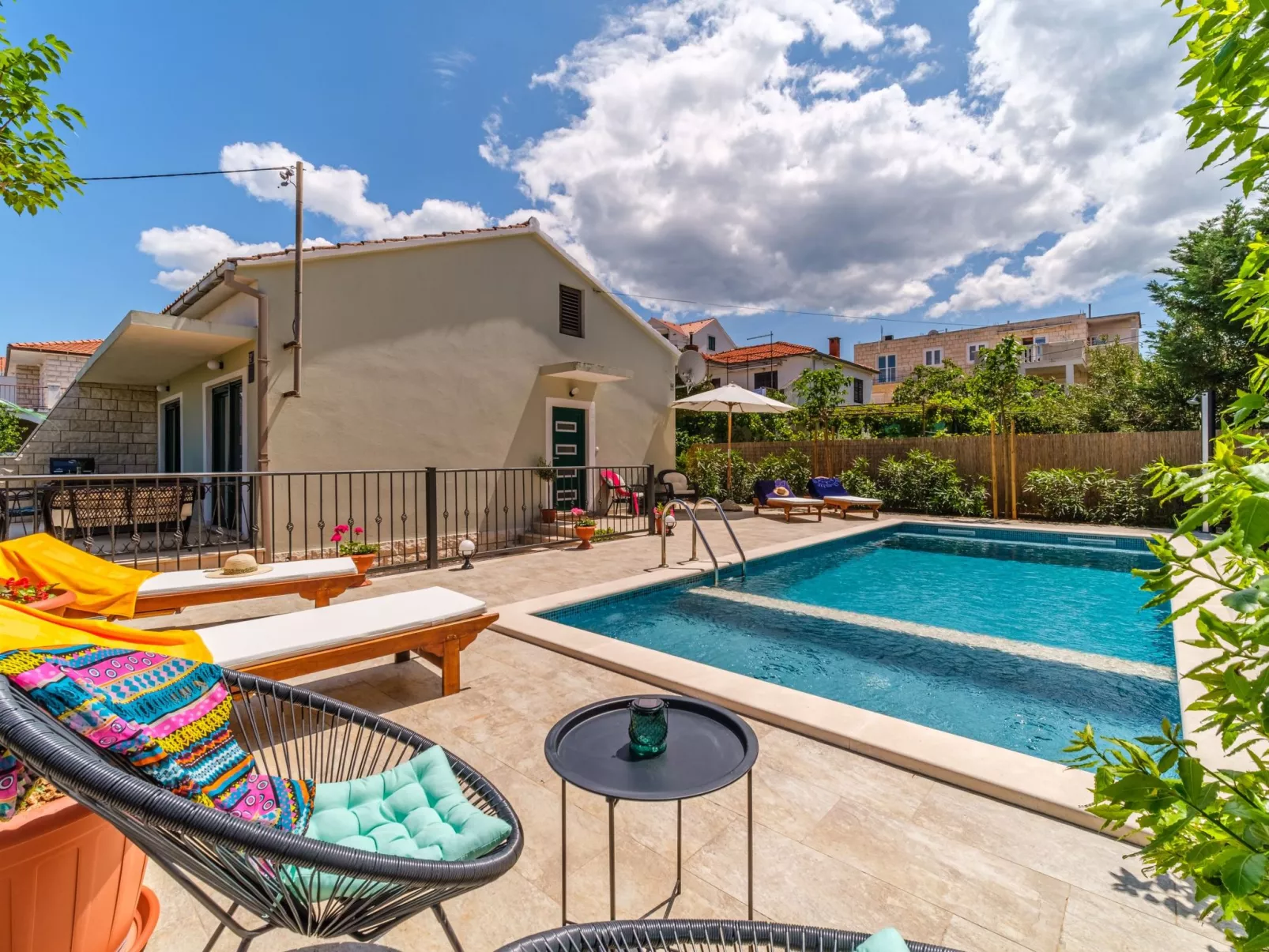 Josipa-Image-tags.info