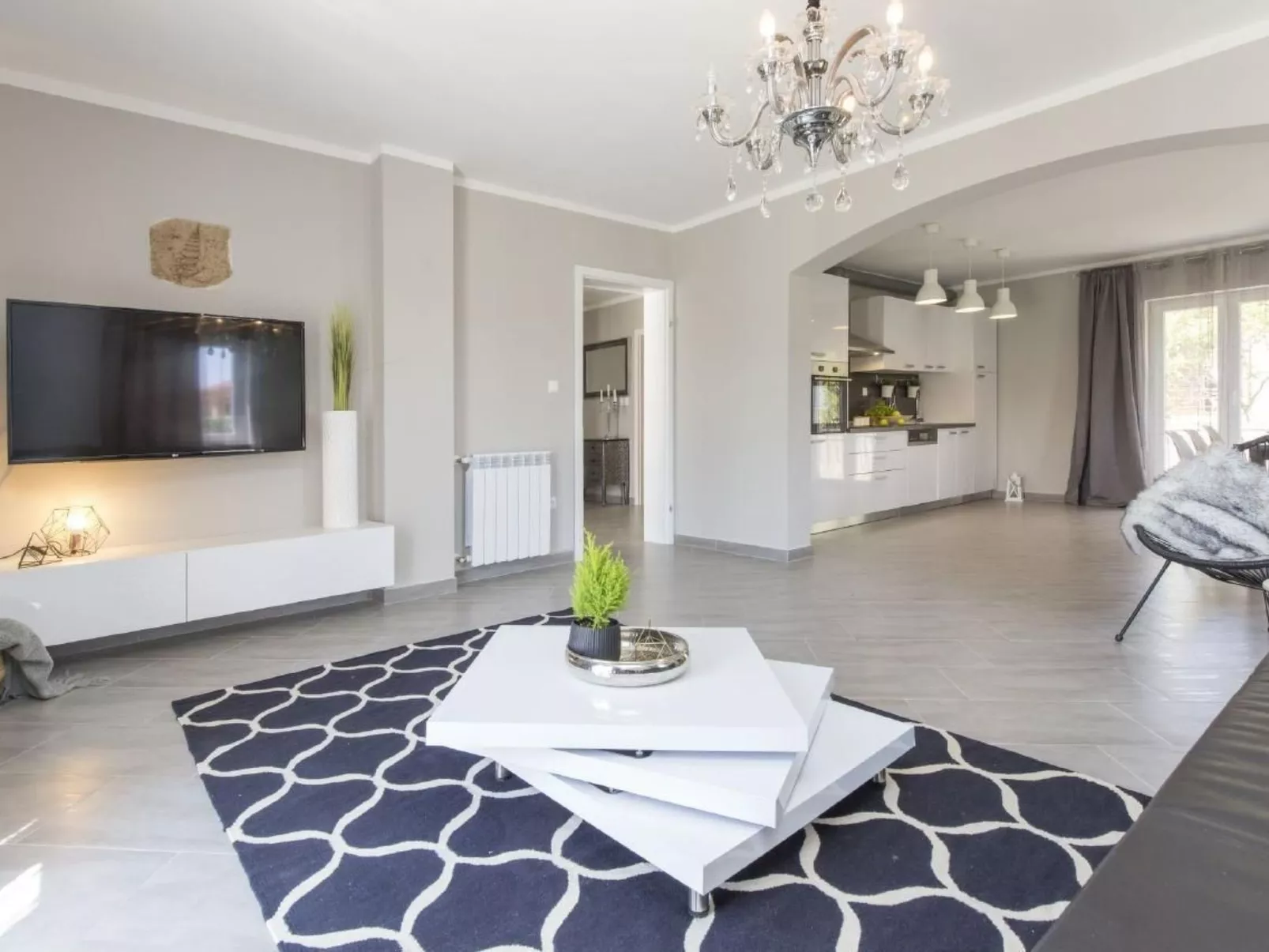 Villa Franka-Image-tags.info