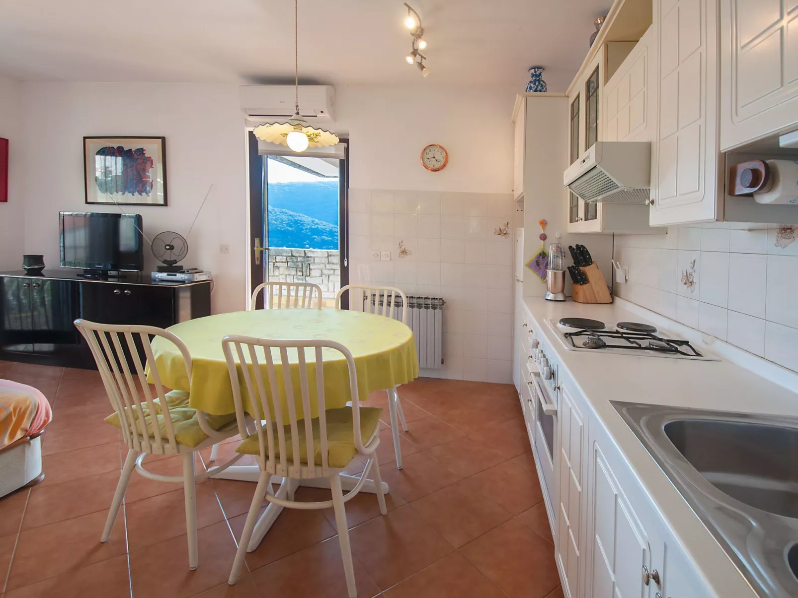 "Sunny View A2C" mit Balkon-Dedans