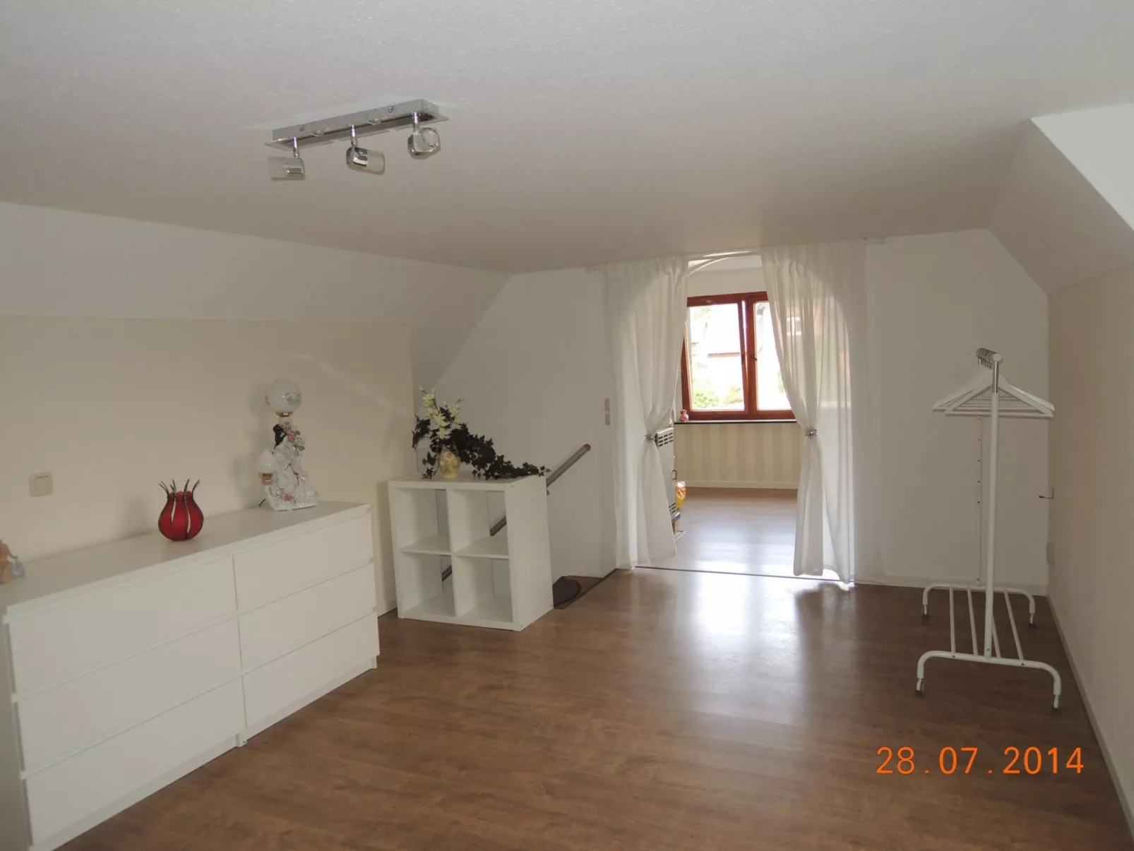 In Ueckermünde mit Garten-Drinnen