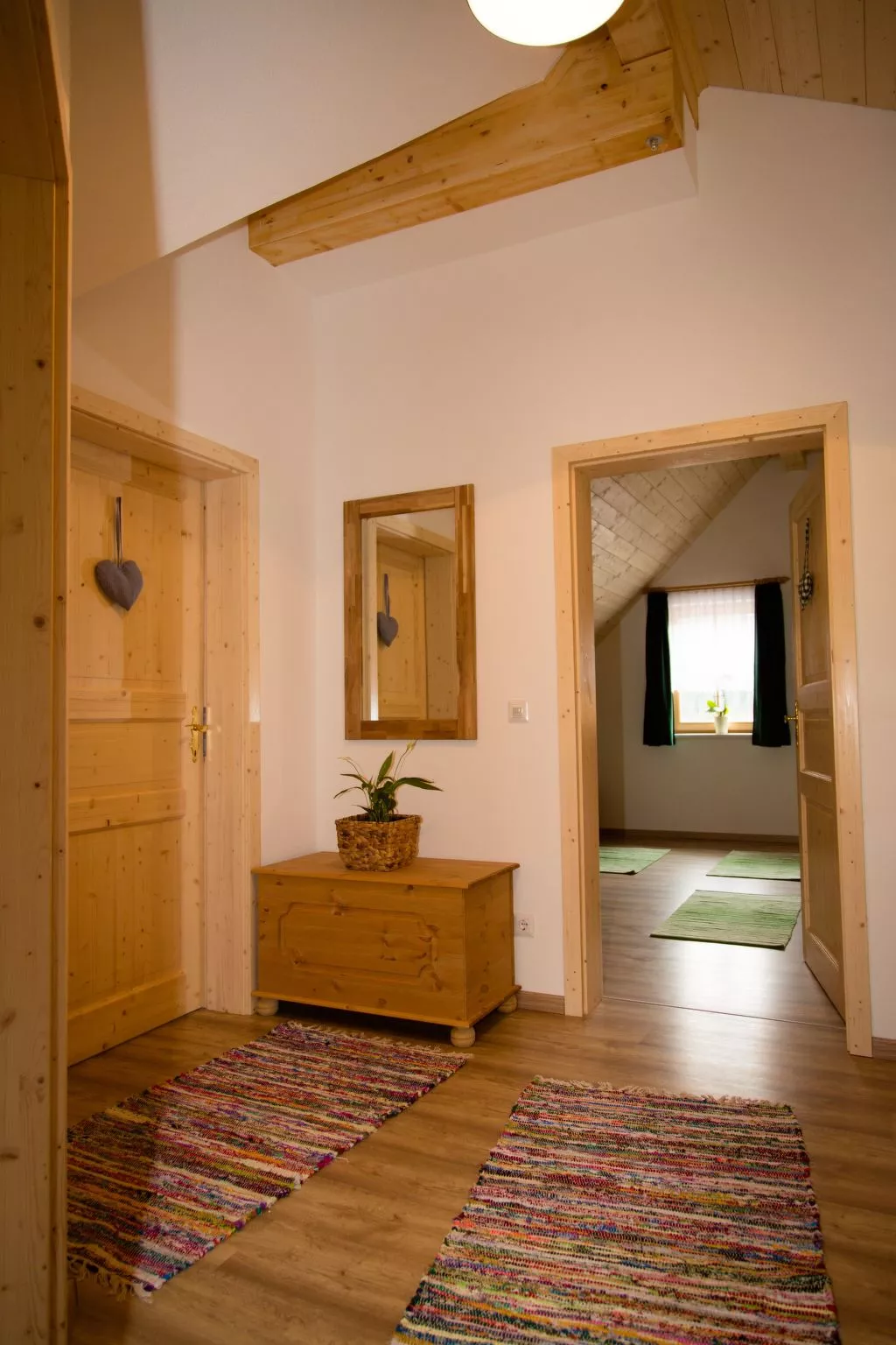 Alm-Ferienhaus-Drinnen