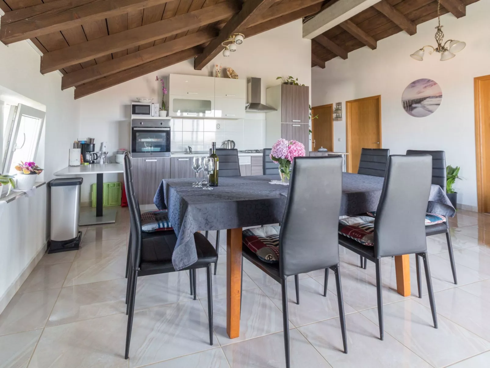 Wohnung Tia 3 Schlafzimmer - TA Leut Agency-Image-tags.info