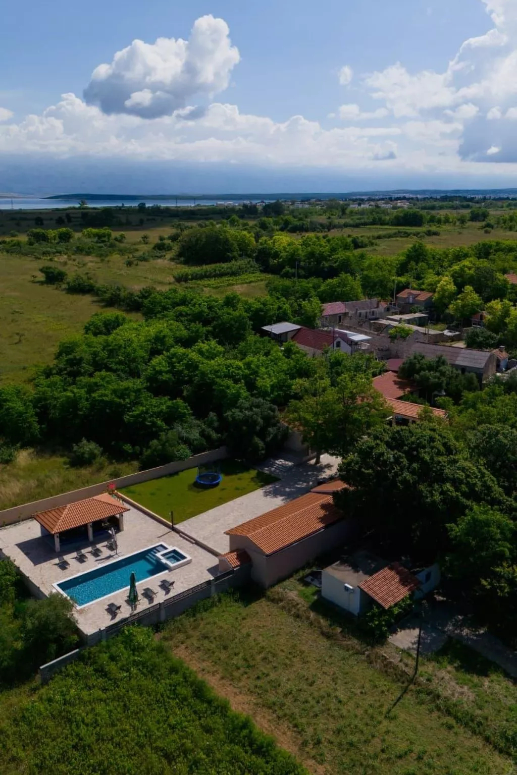 Wunderschöne Villa mit privatem Fitnessstudio und Pool - TA Leut-Draußen