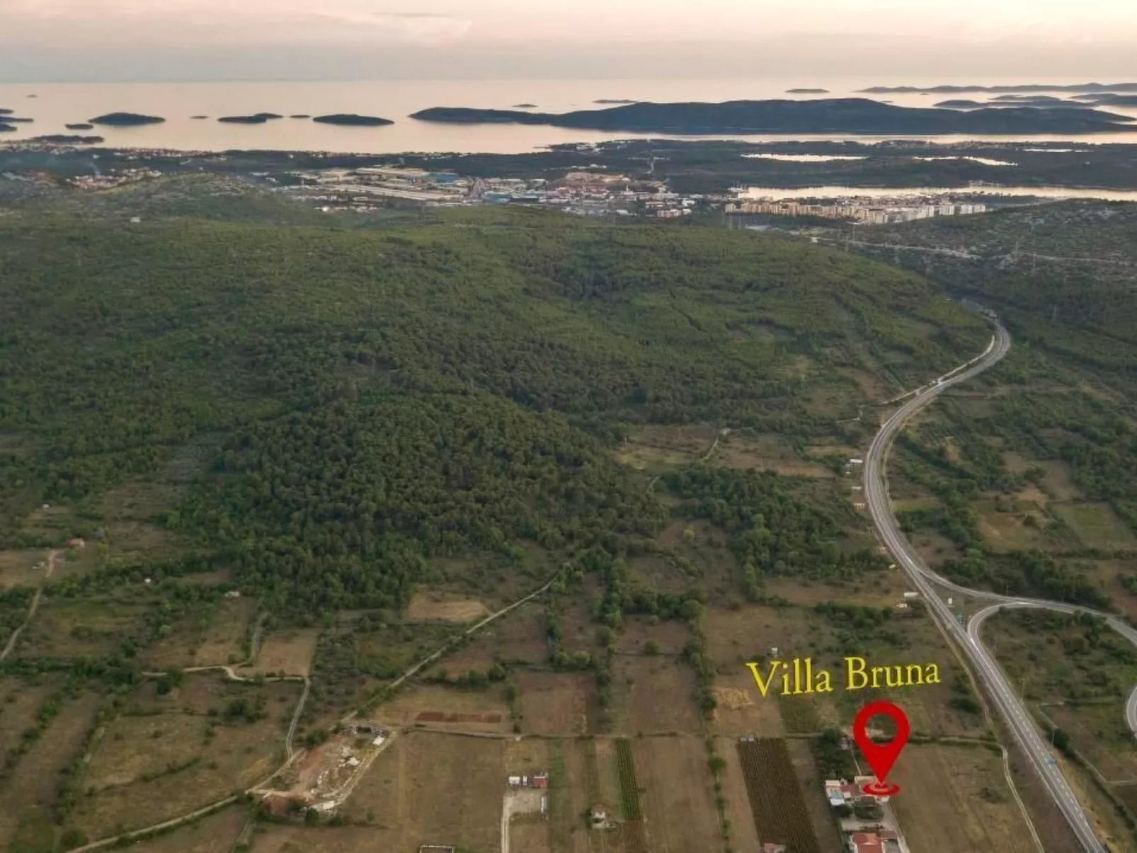 Villa "Bruna" mit privatem Pool-Outside