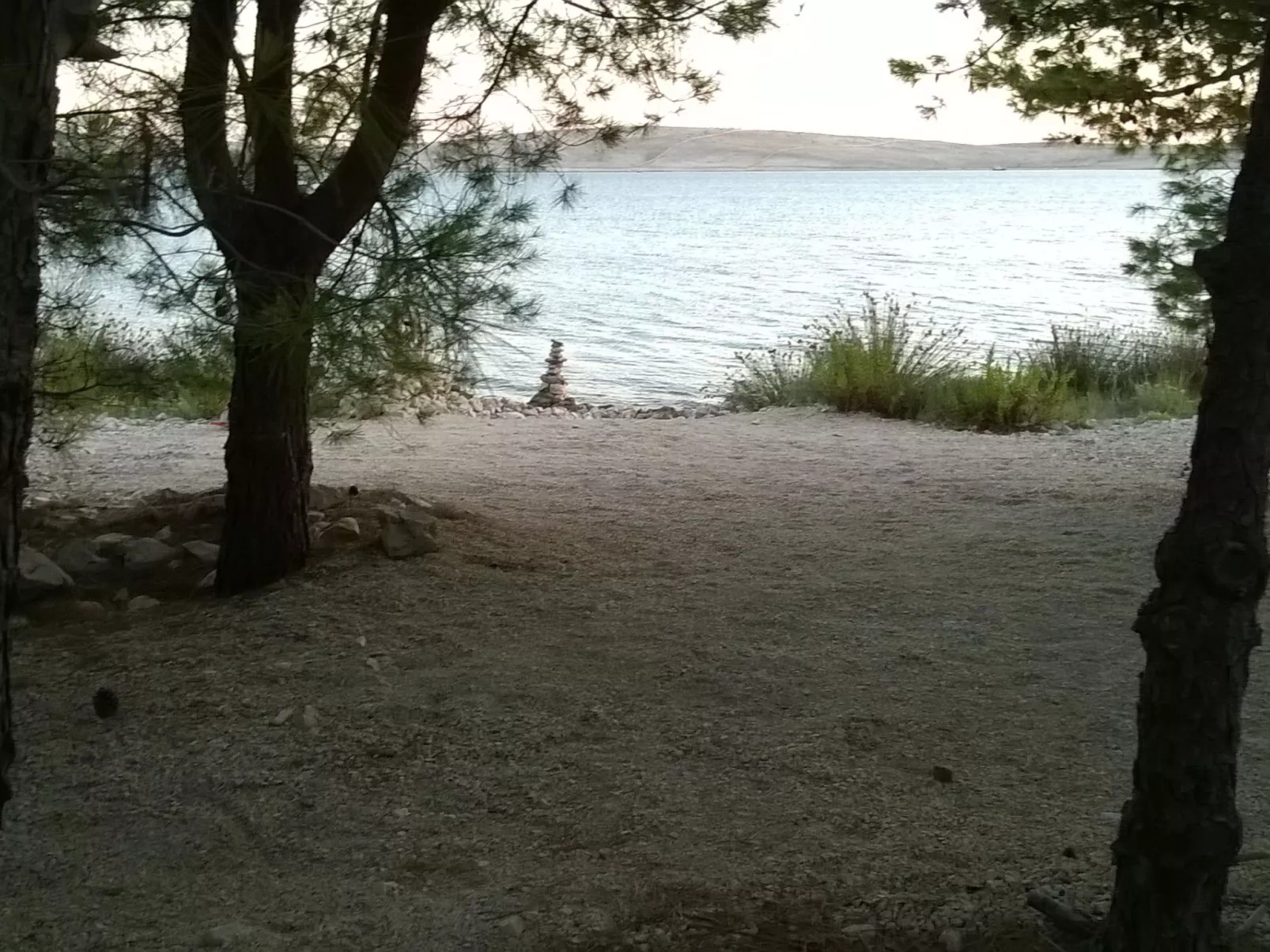 Mit Blick auf das Wasser-Image-tags.info