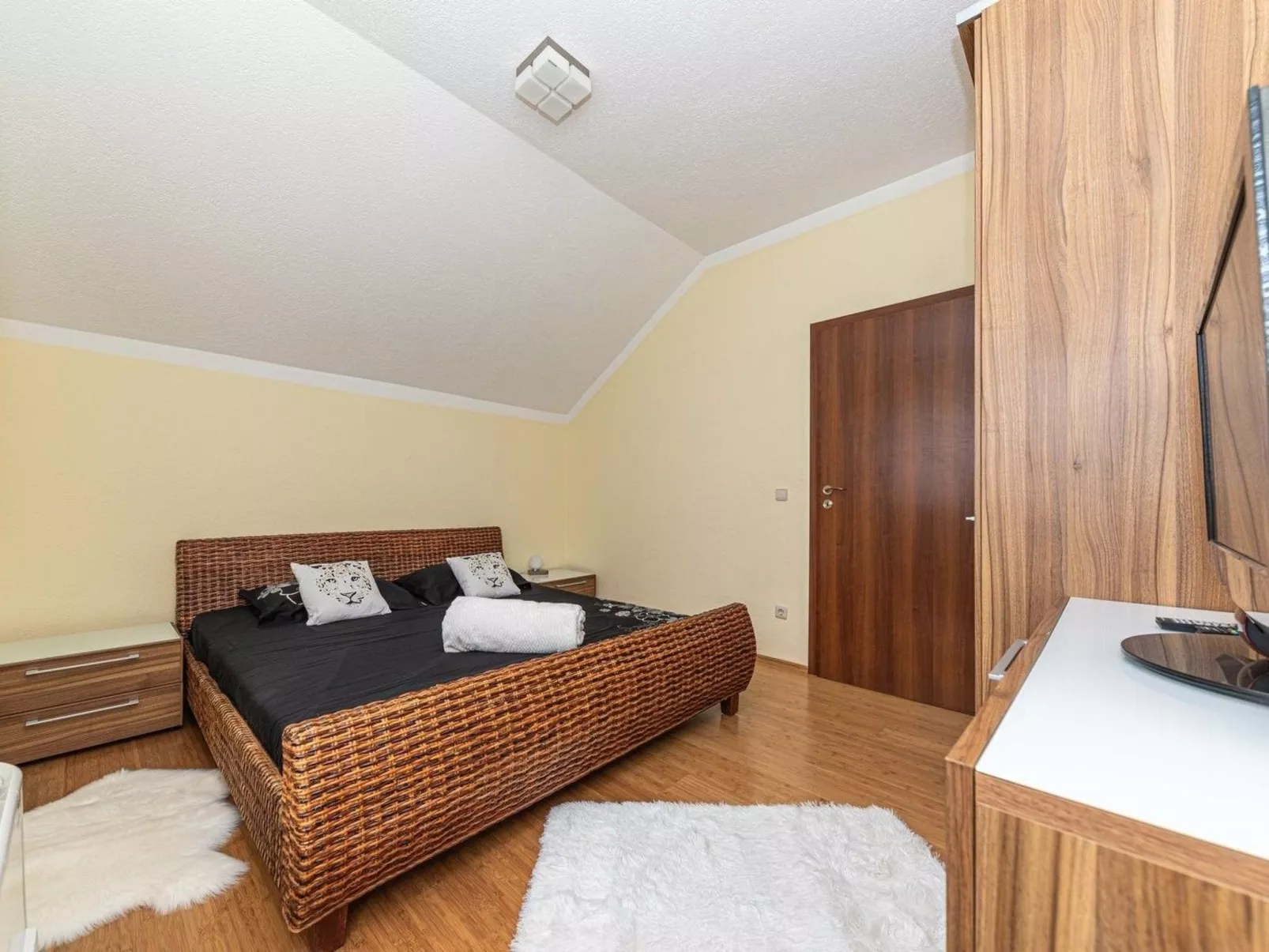 Villa Urban in Trogir mit privatem beheiztem Pool-Dedans