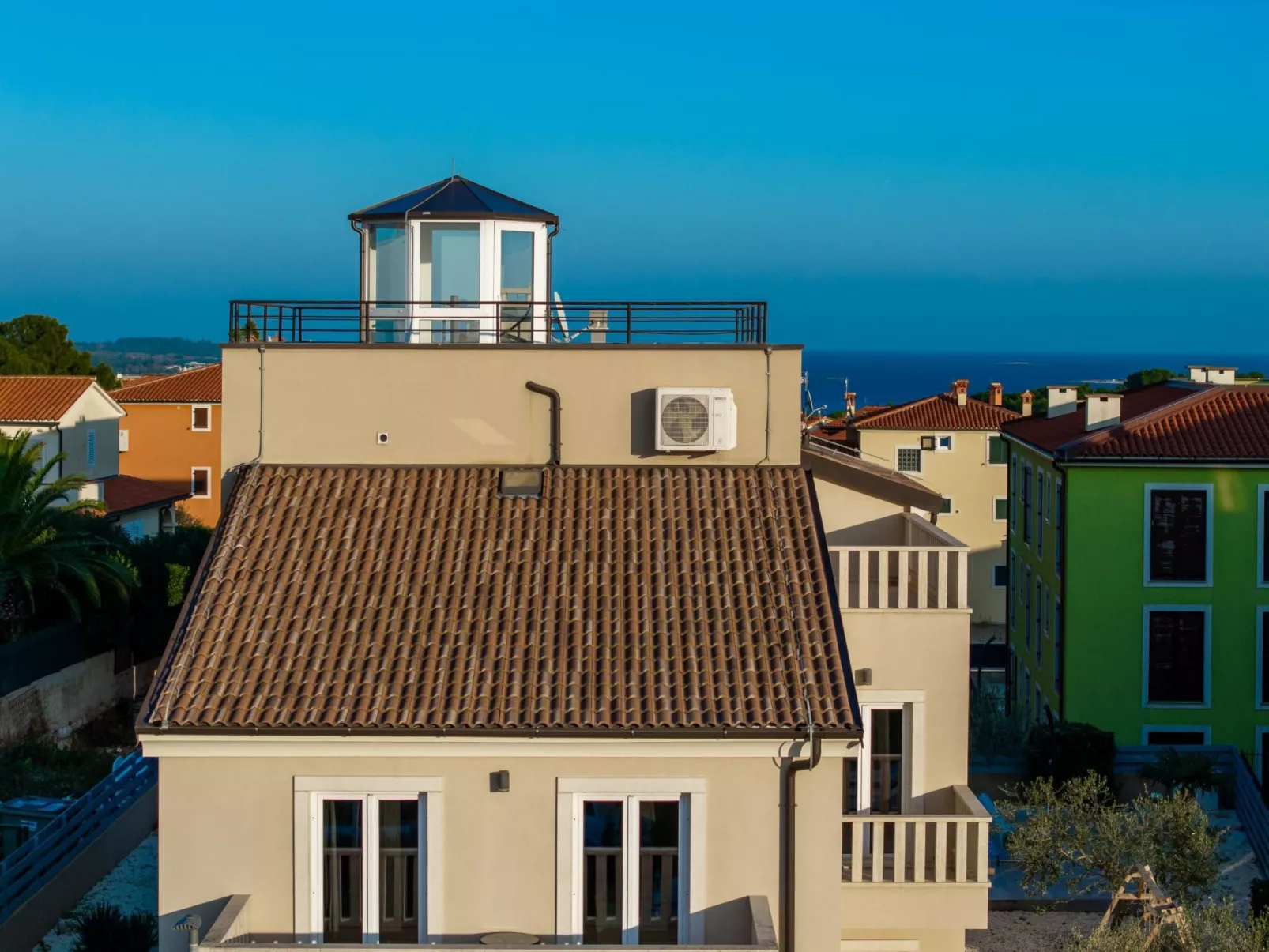 Villa Bellavista für 16 Gäste mit Hockeytisch-Dehors