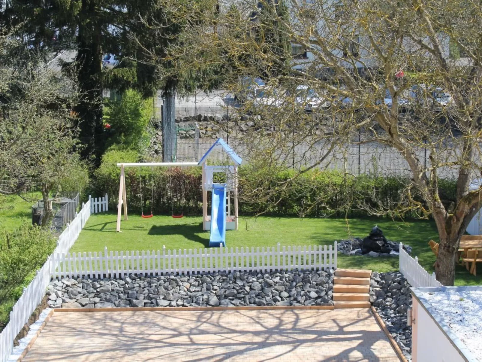 Modernes Ferienhaus in Daun-Draußen