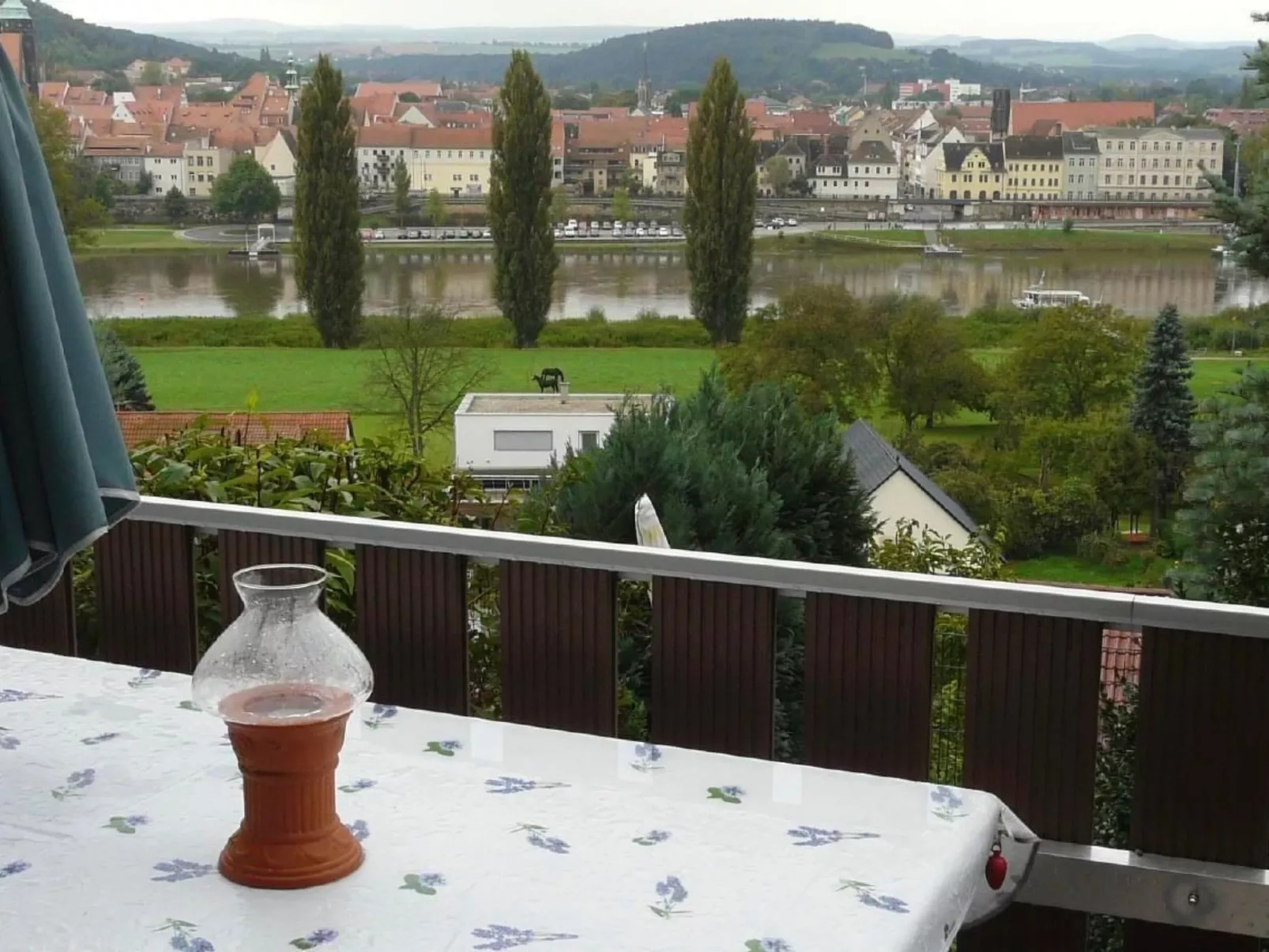 In Pirna mit Schöner Terrasse-Dehors