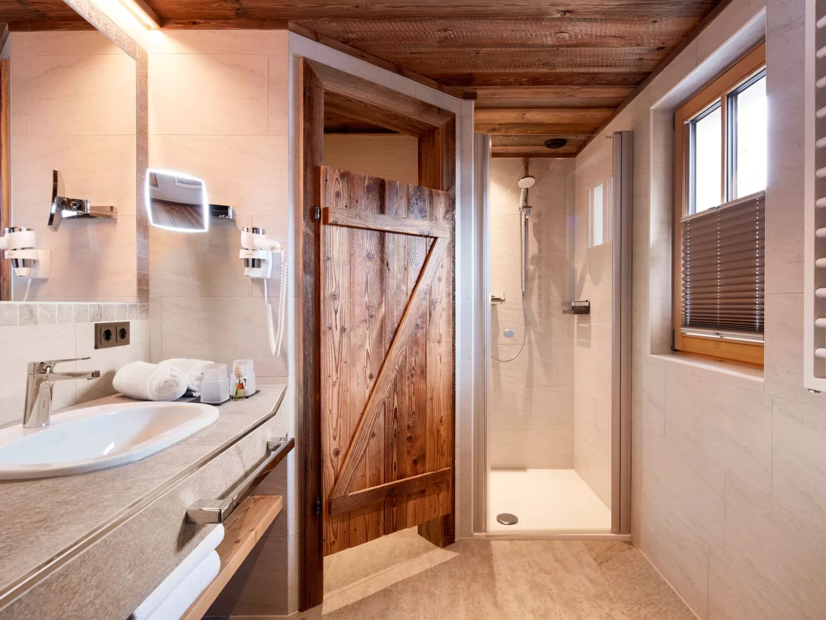 Chalet Promi-Alm in Flachau-Drinnen