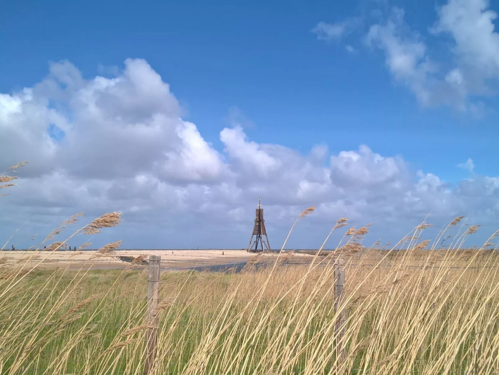 Gemütliche Ferienwohnung für zwei Personen mit sonniger Südterrasse-Draußen