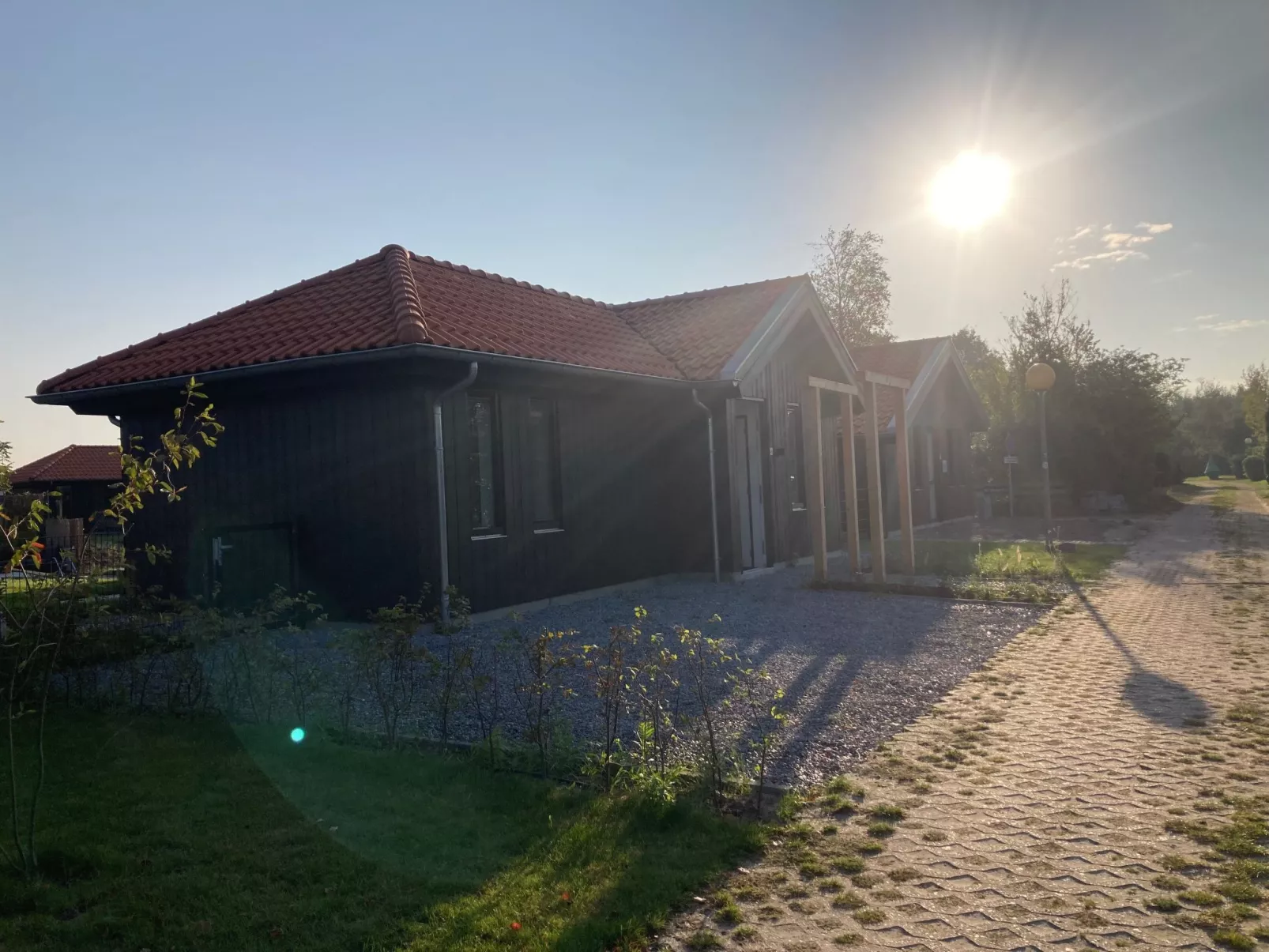 Chalet Ufergrundstück mit eigenem Angelplatz-Draußen