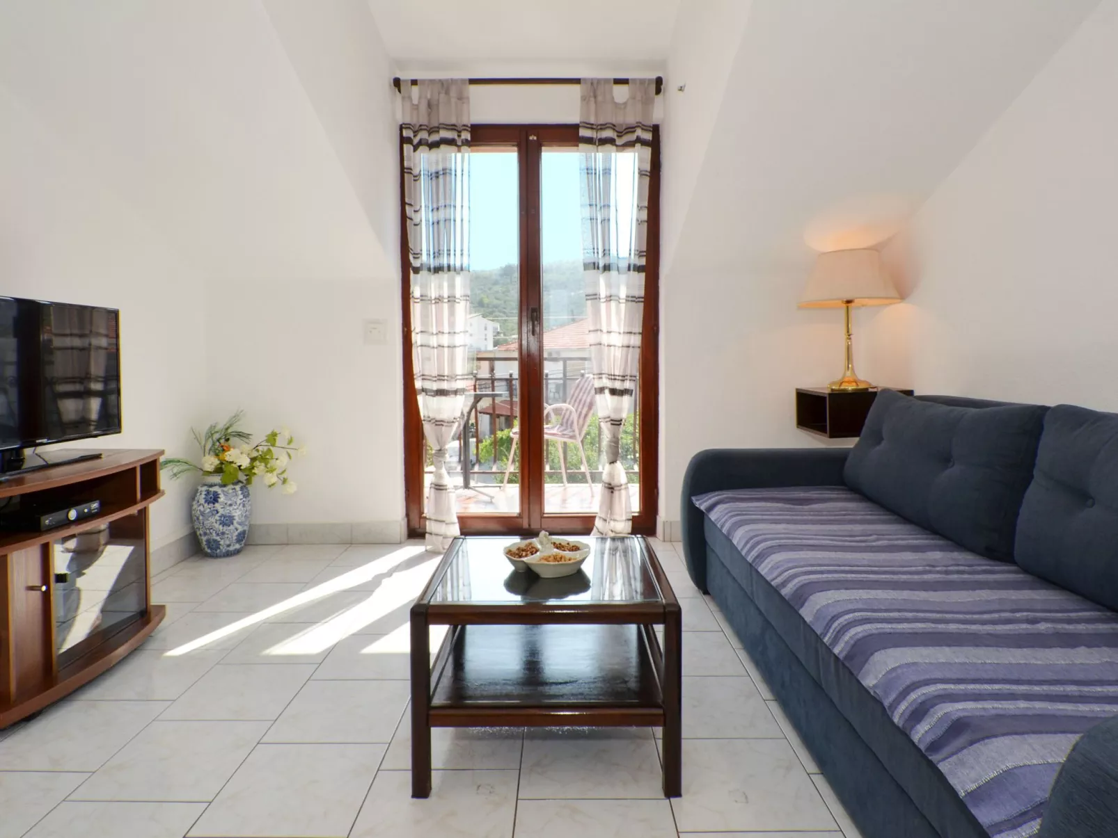 Mirjana mit Parkplatz