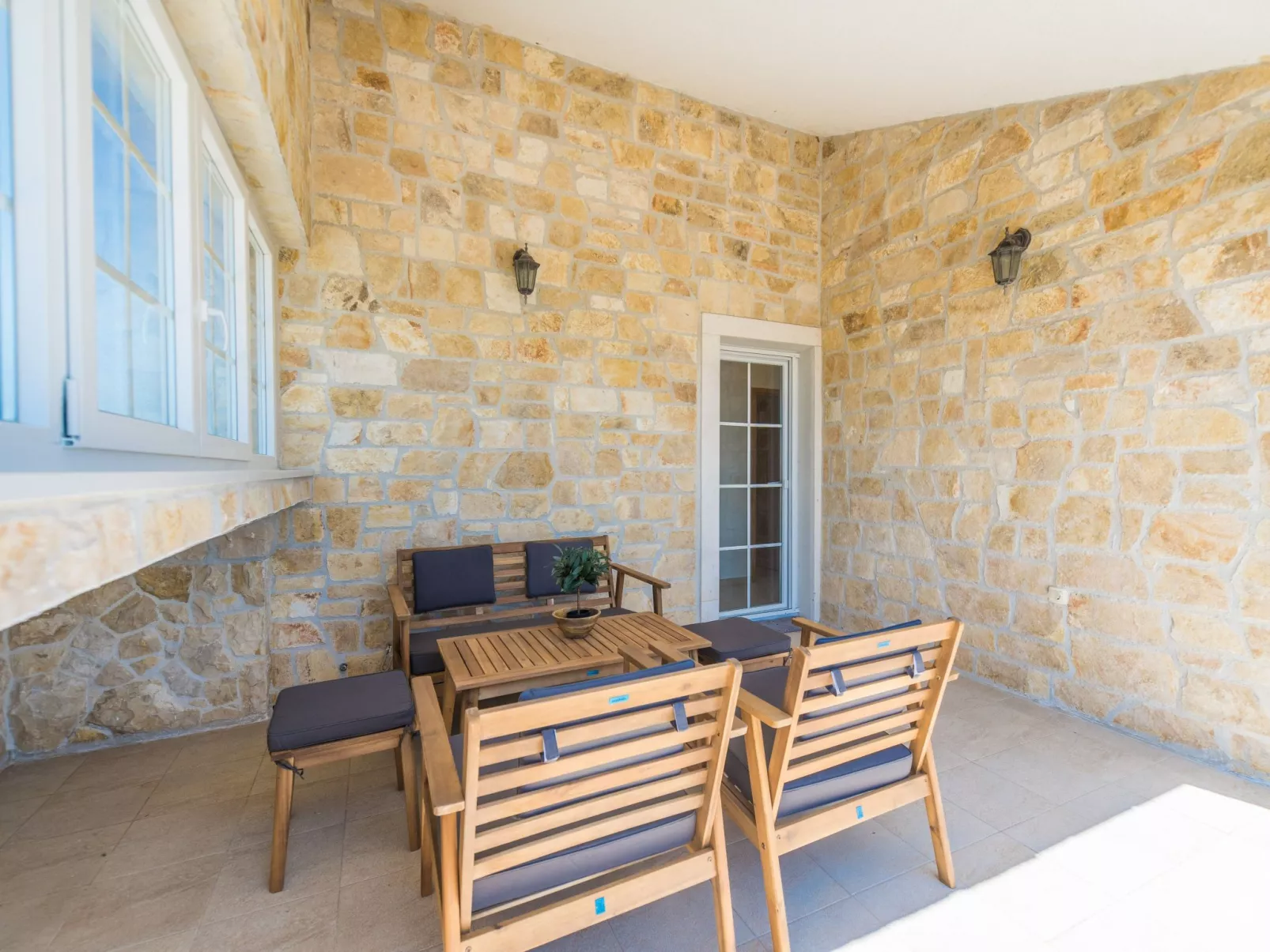 Villa Karin mit beheiztem Pool - Agentur TA Leut-Outside