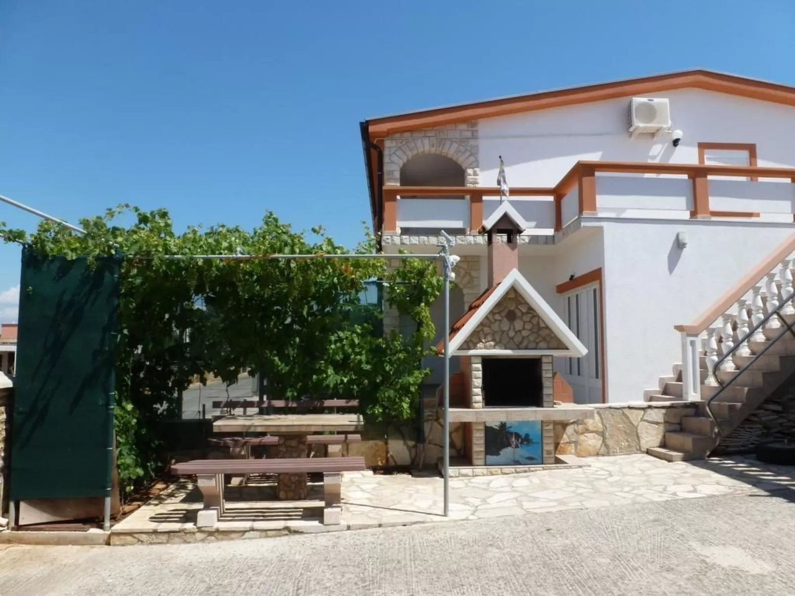 Charmantes Studioappartement in Vir-Dehors