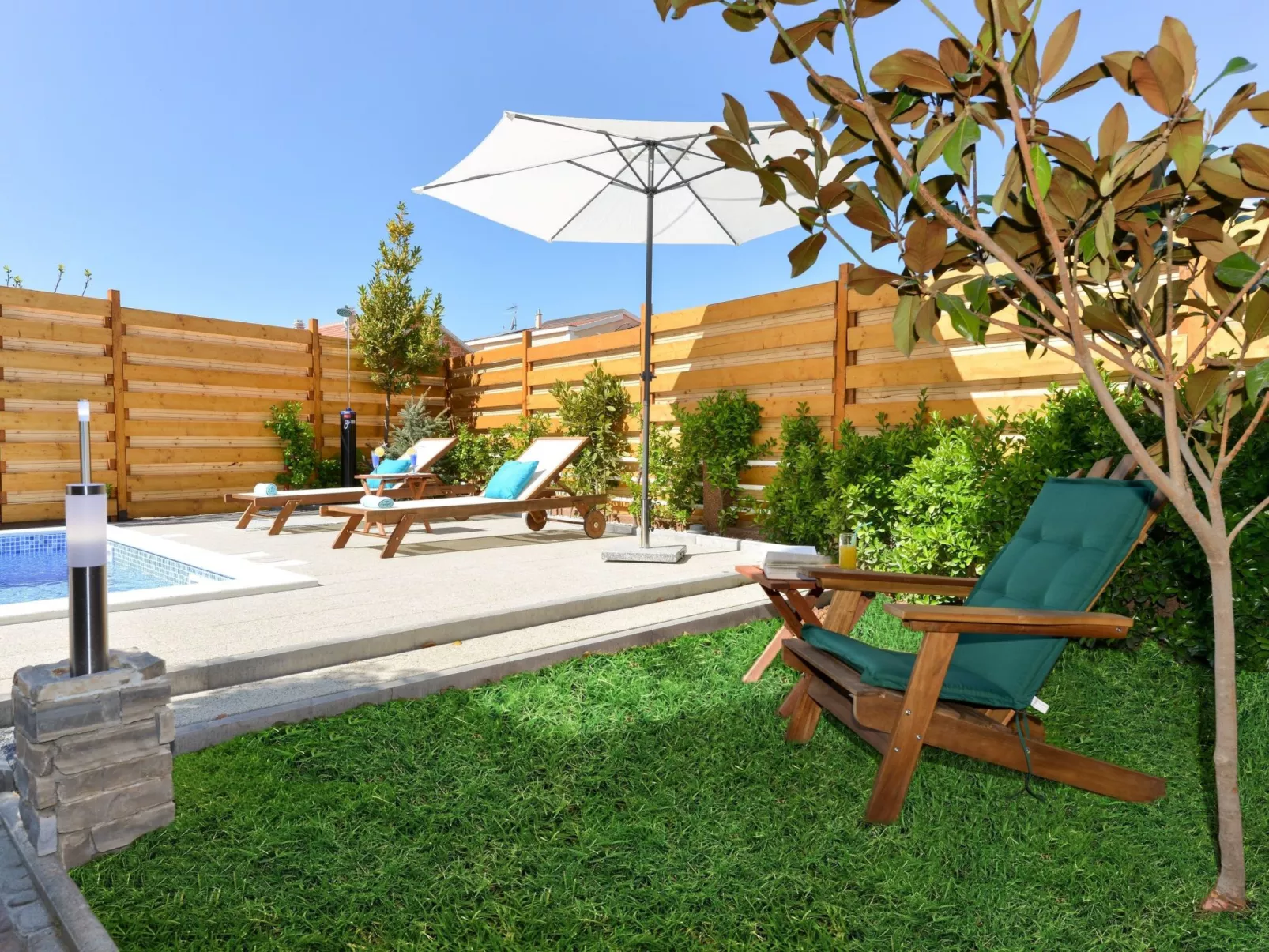 Villa Šima- Luxusappartement mit privatem Pool-Draußen