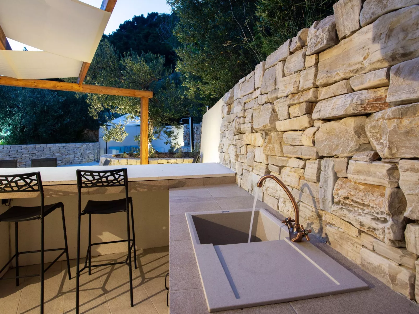 3 Schlafzimmer Villa mit beheiztem Pool und Meerblick-Outside