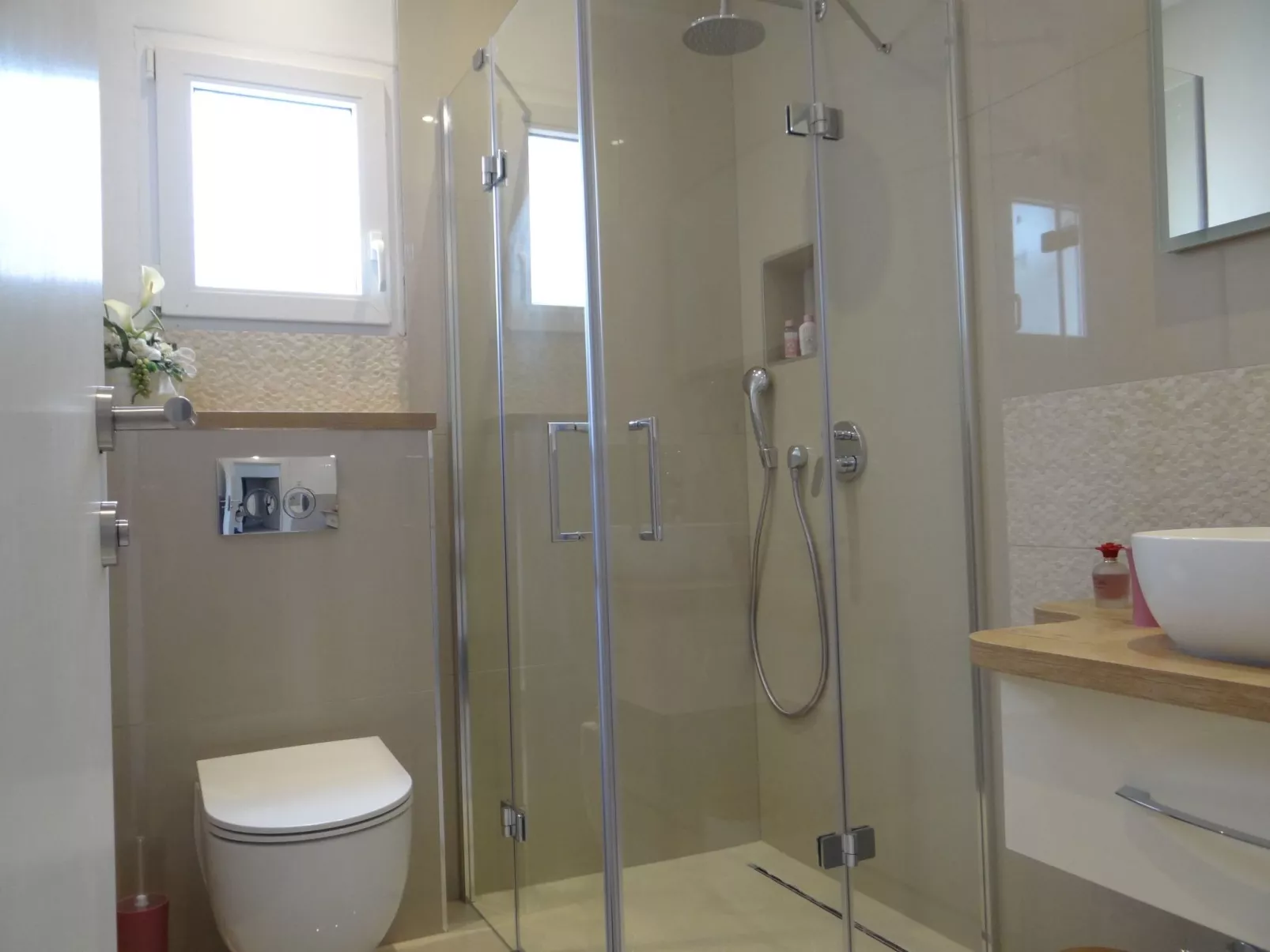 Beheiztes Schwimmbad, Familienferienwohnung-Inside