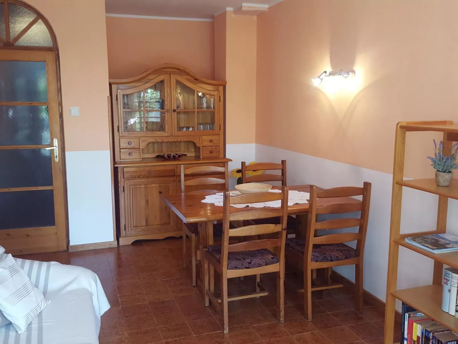 Ganze Wohnung in Ližnjan mit Möbliertem Balkon-Dedans