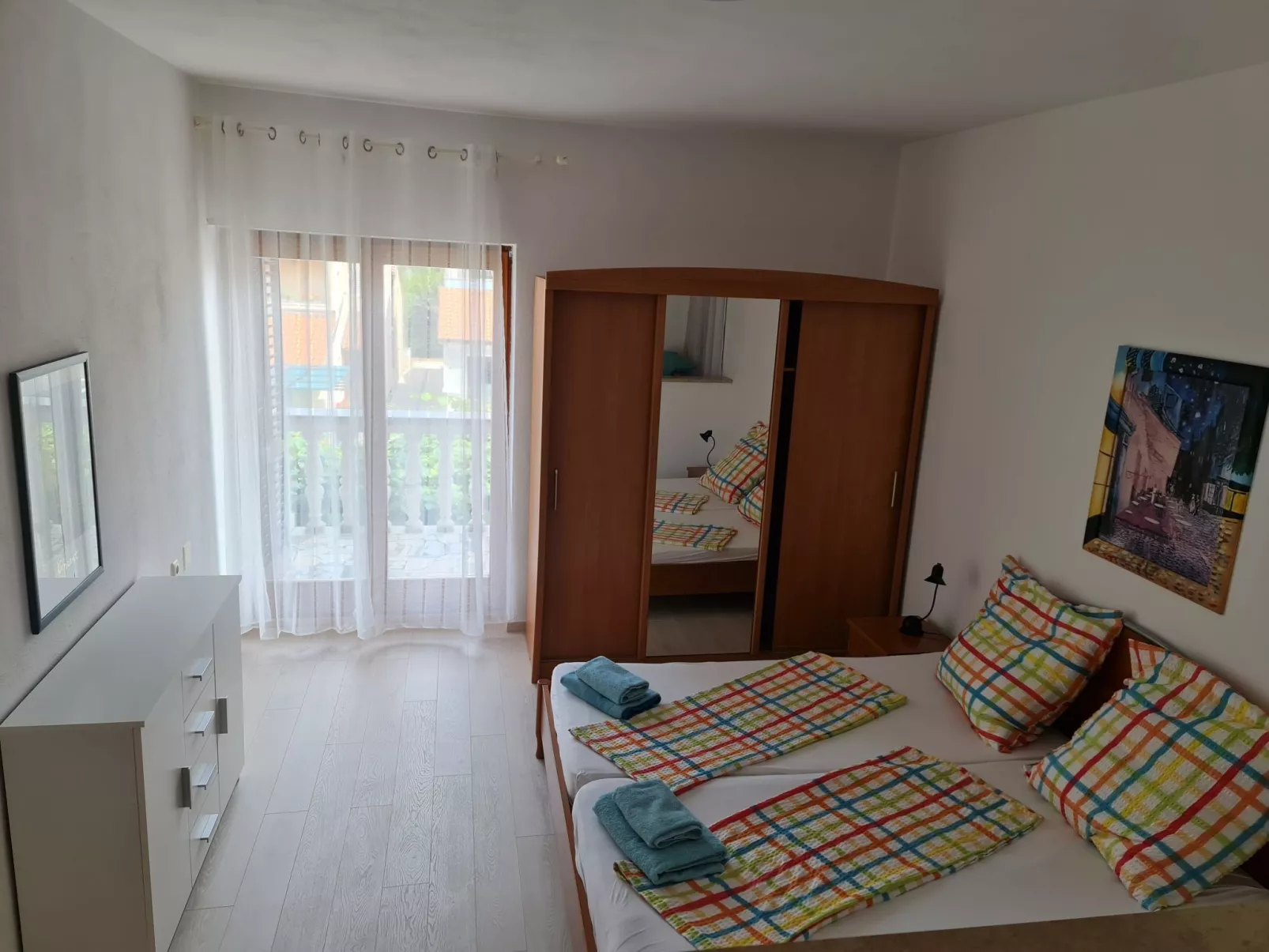 Appartement mit Balkon-Inside