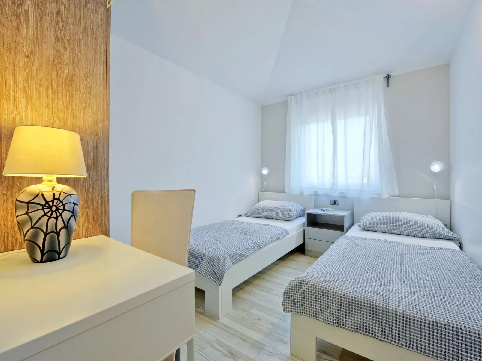 "Villa Amosa"-Image-tags.info